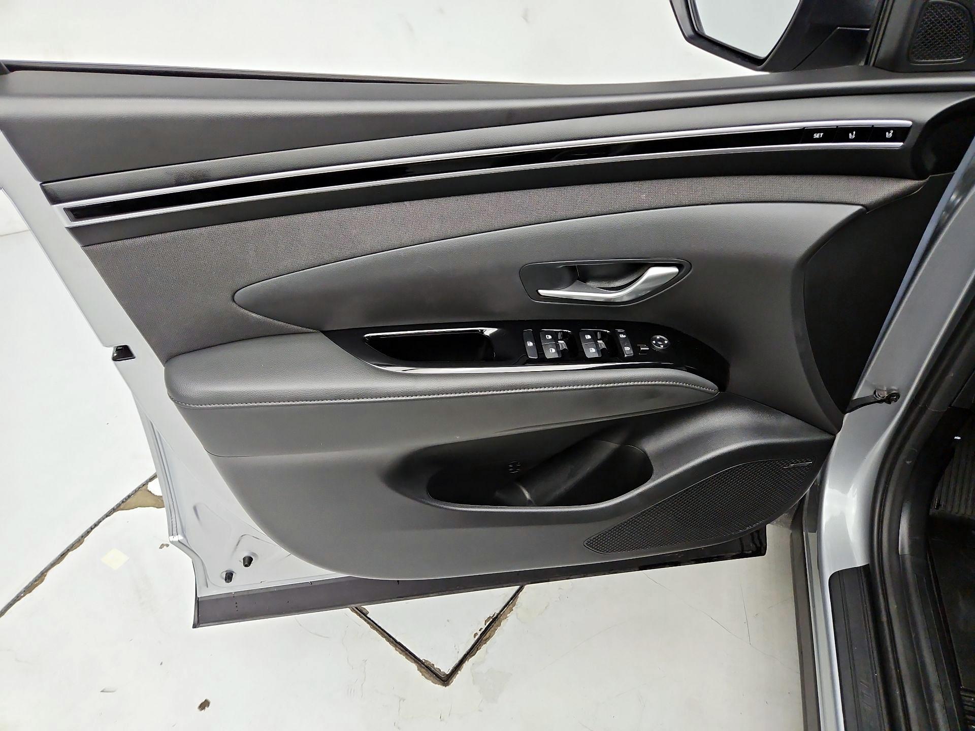 Thumbnail: 2024 Hyundai Tucson - 12