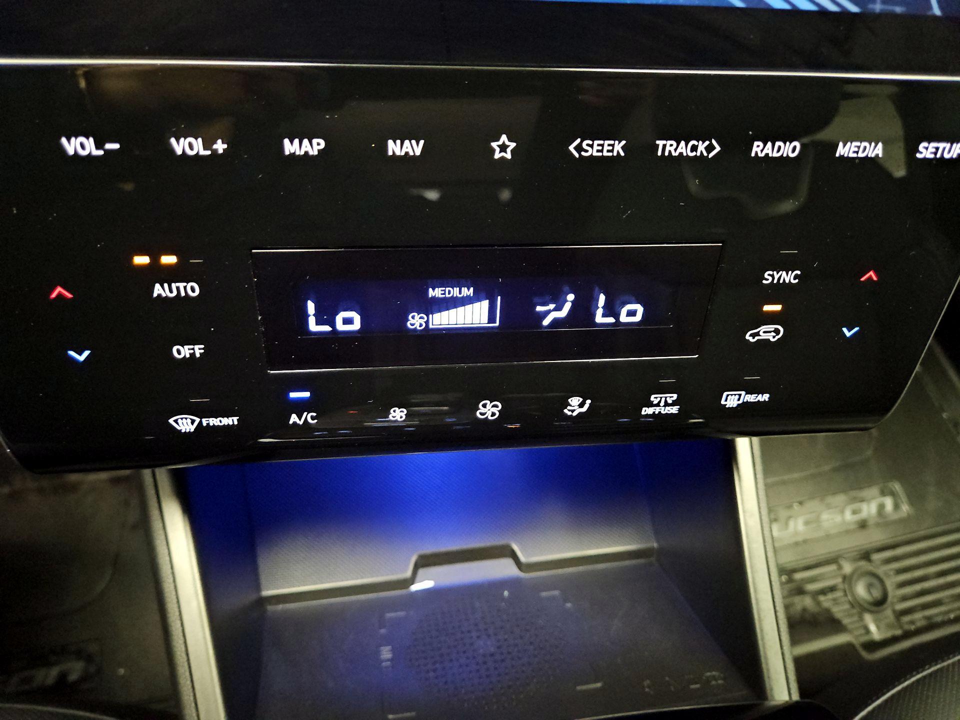 Thumbnail: 2024 Hyundai Tucson - 17