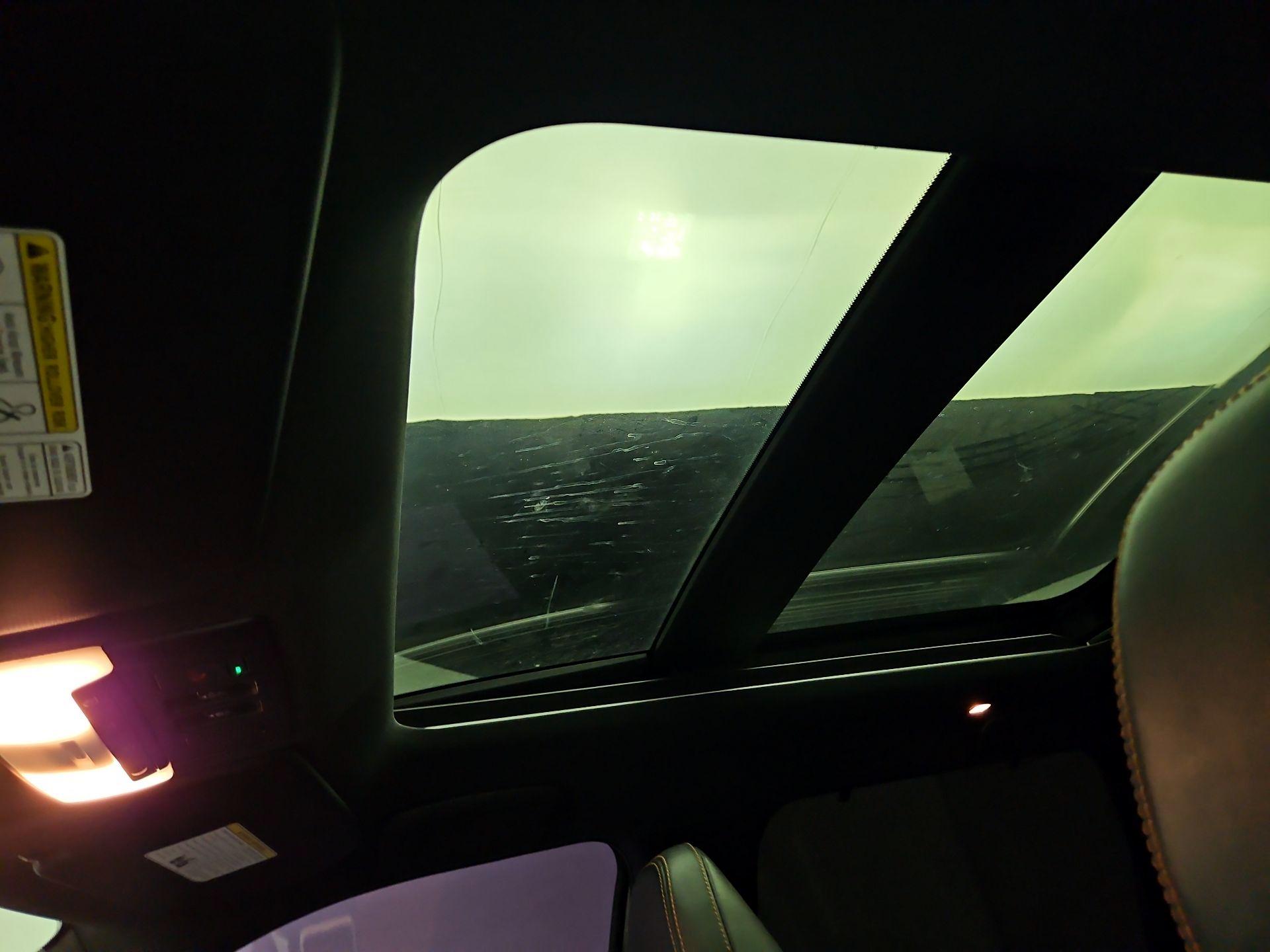 Thumbnail: 2022 Mitsubishi Outlander - 20