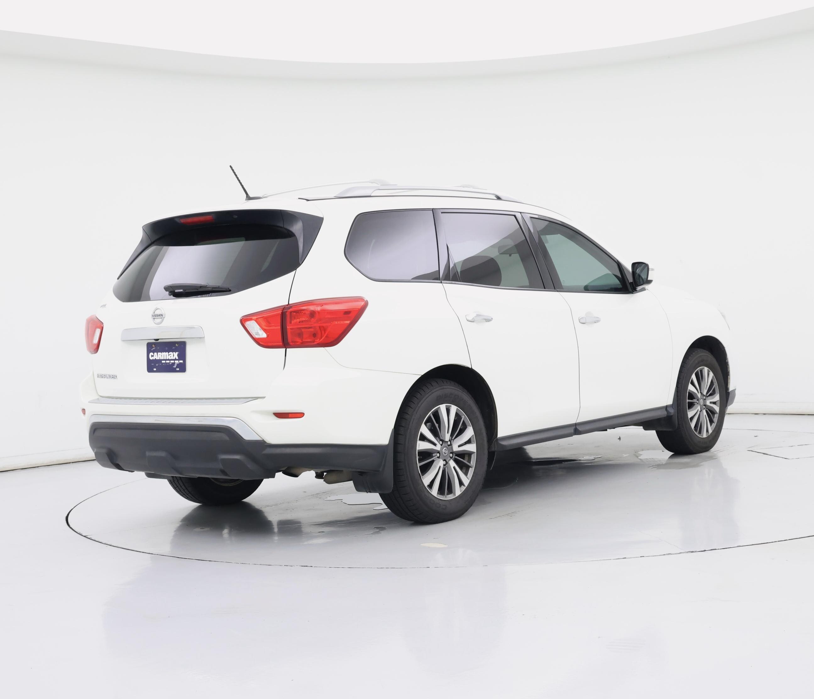 Thumbnail: 2018 Nissan Pathfinder - 8