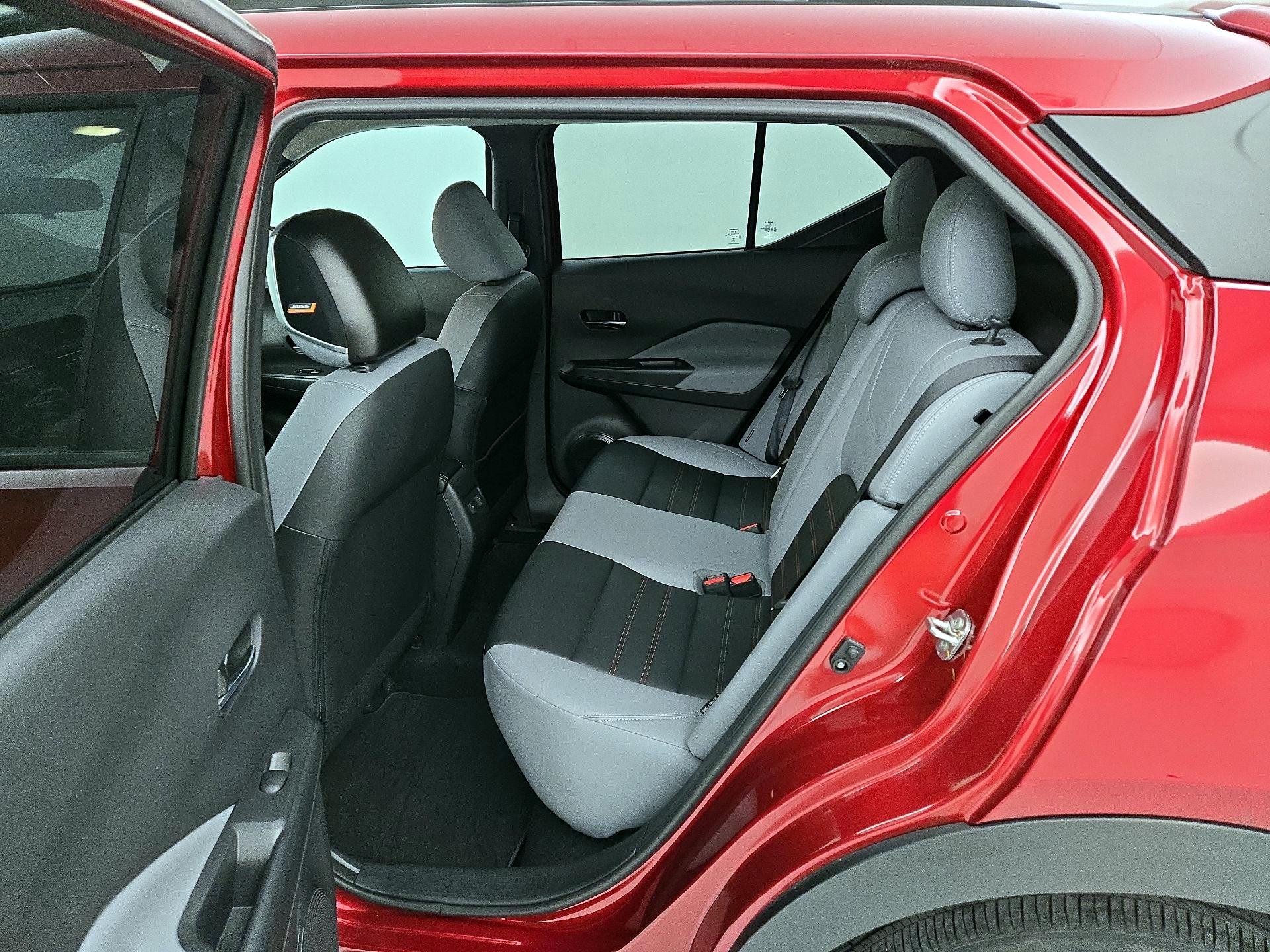 Thumbnail: 2024 Nissan Kicks - 19