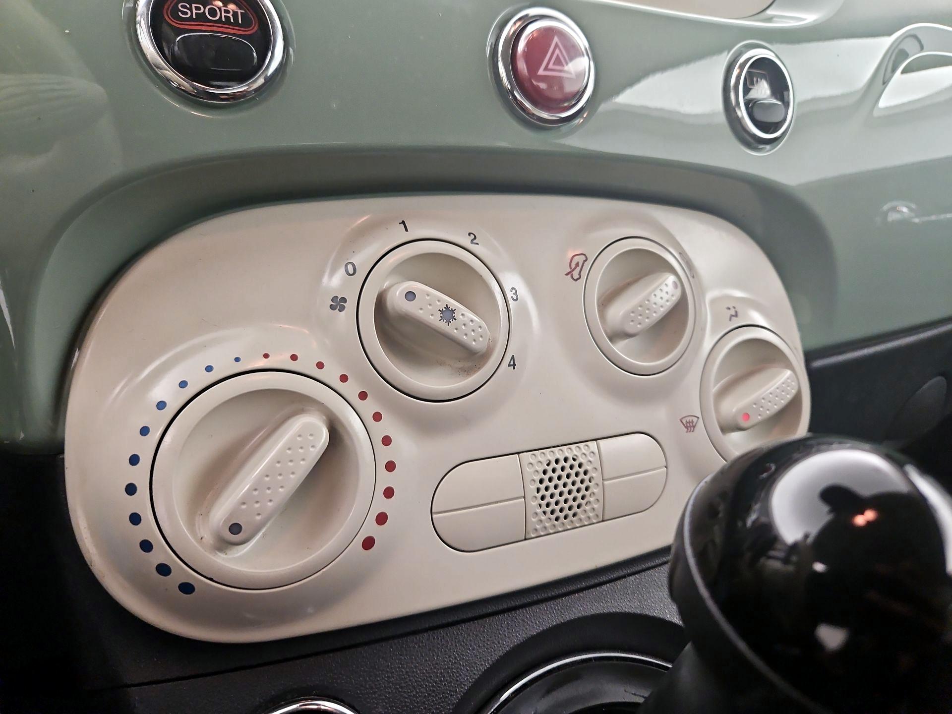 Thumbnail: 2015 Fiat 500 - 14