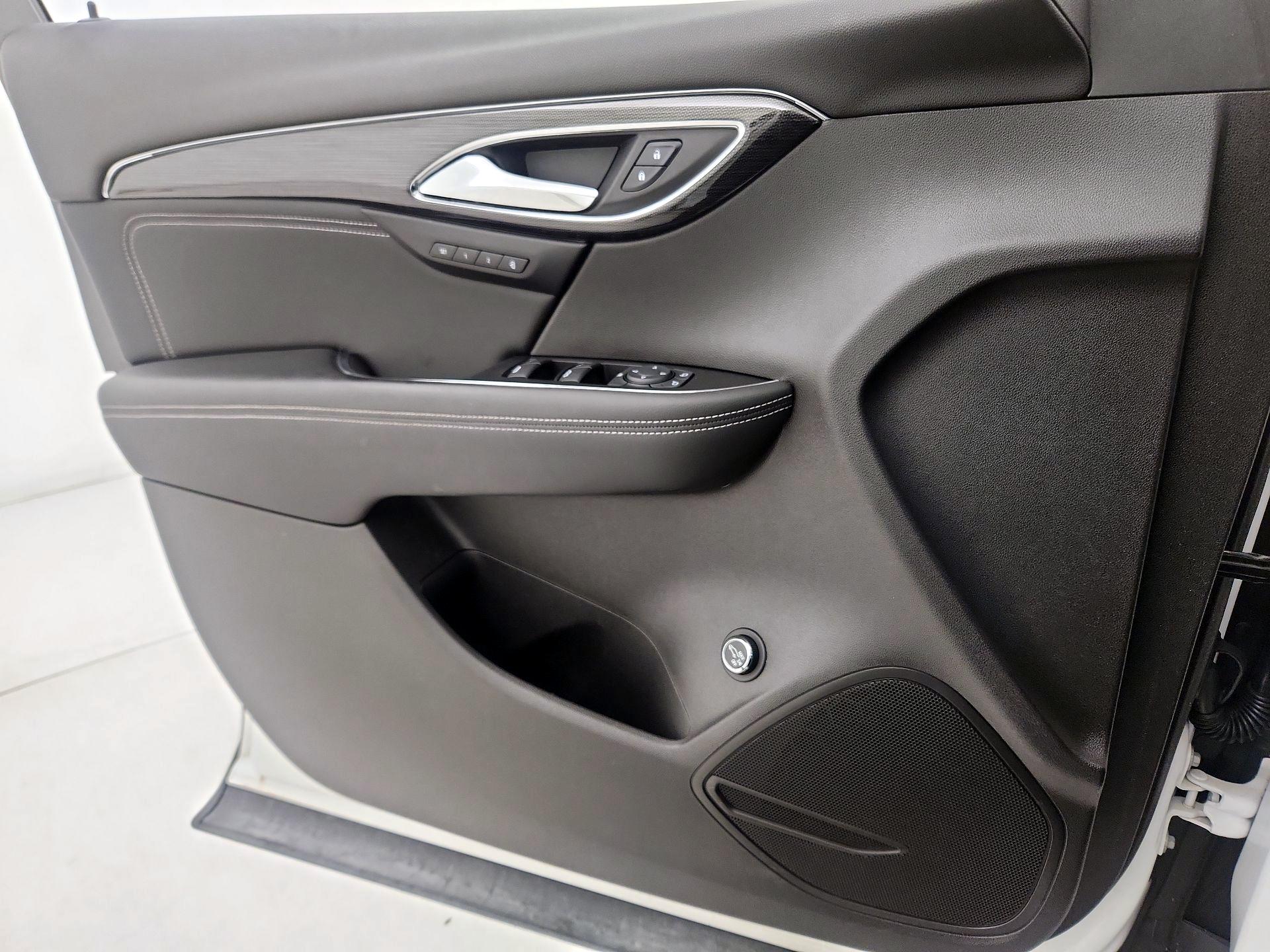 Thumbnail: 2023 Buick Envision - 12