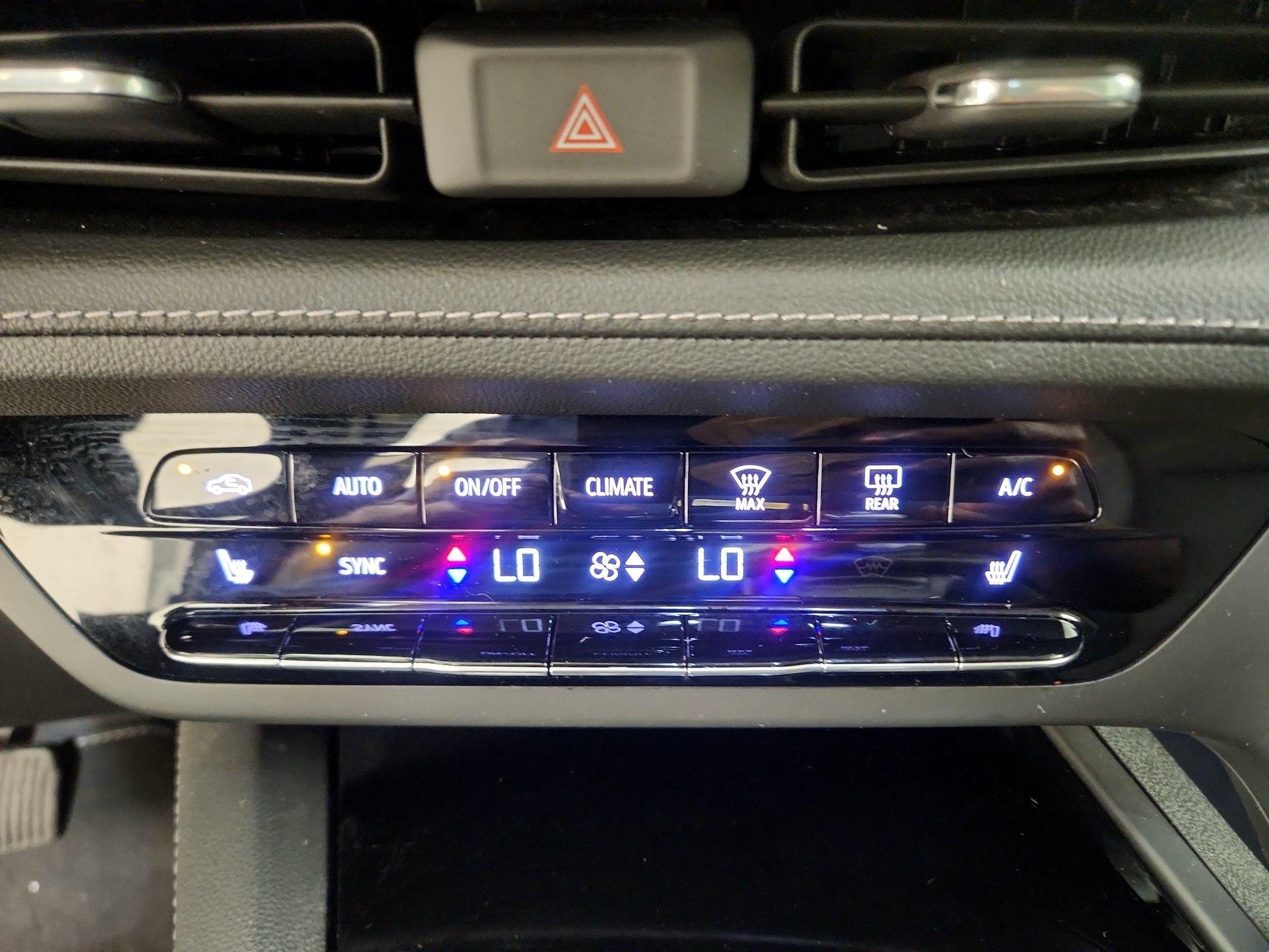 Thumbnail: 2023 Buick Envision - 16