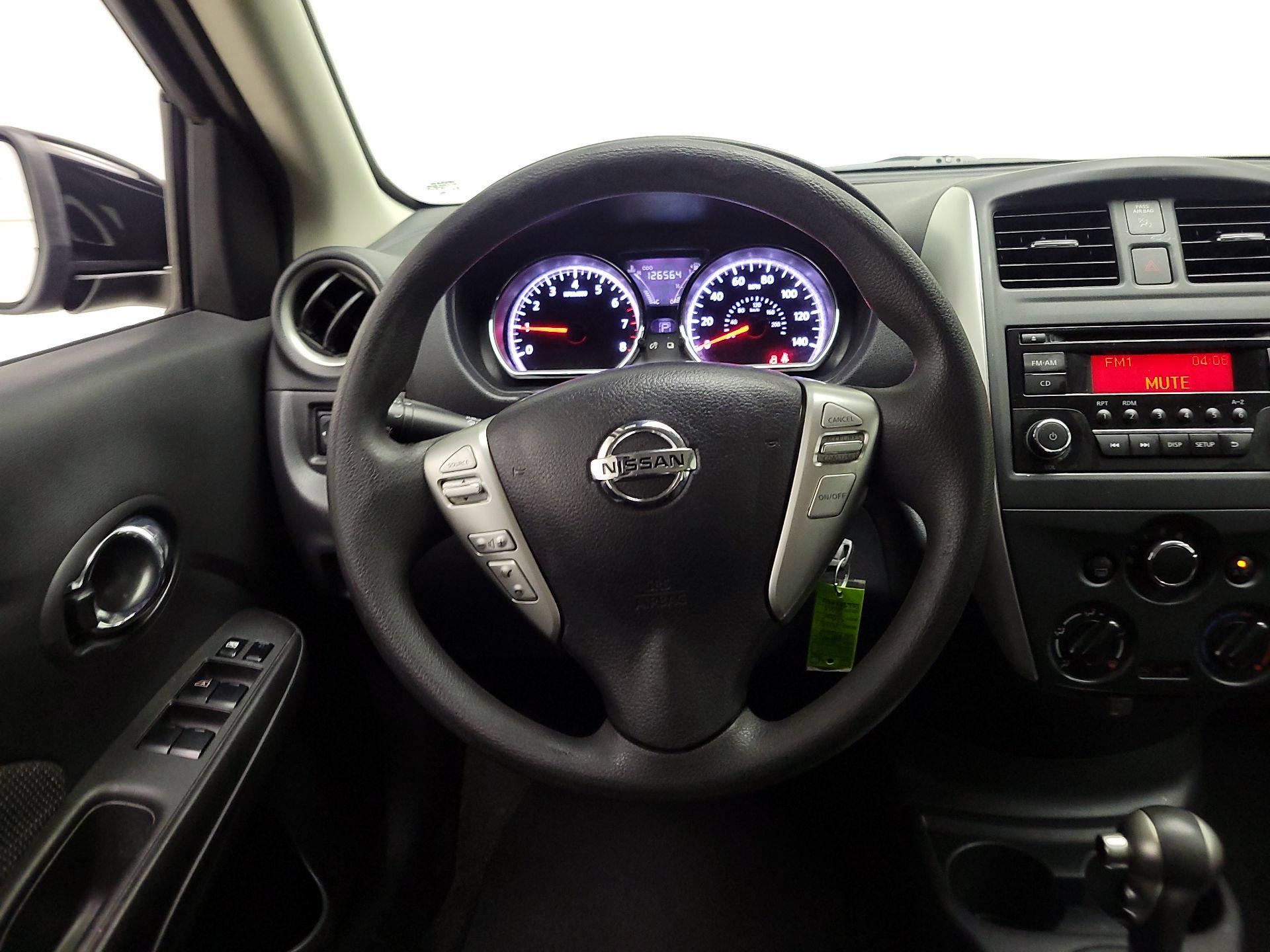 Thumbnail: 2016 Nissan Versa - 10