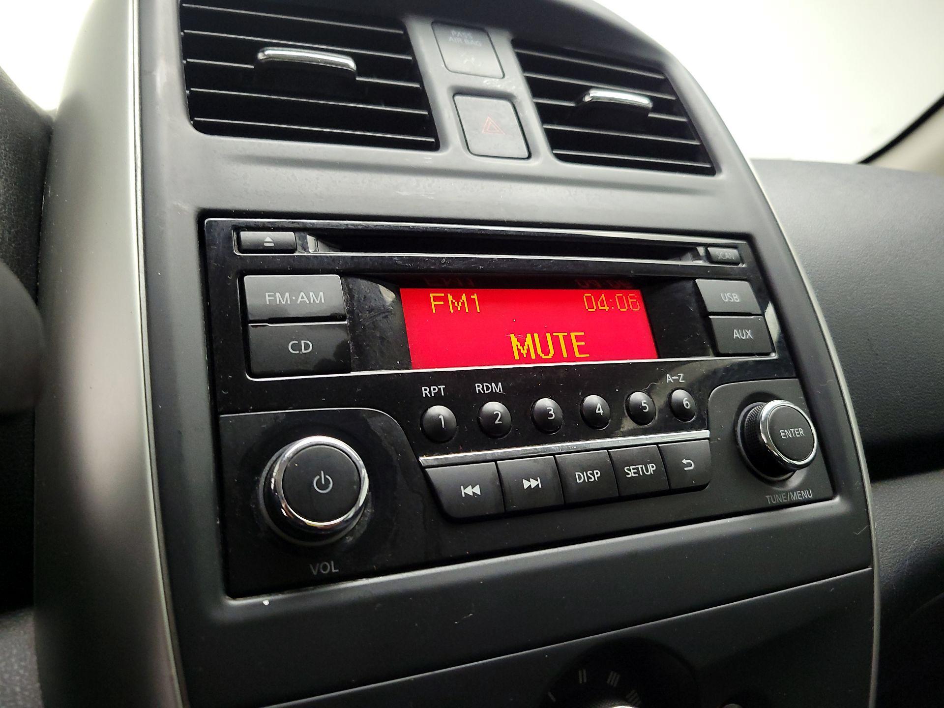 Thumbnail: 2016 Nissan Versa - 13