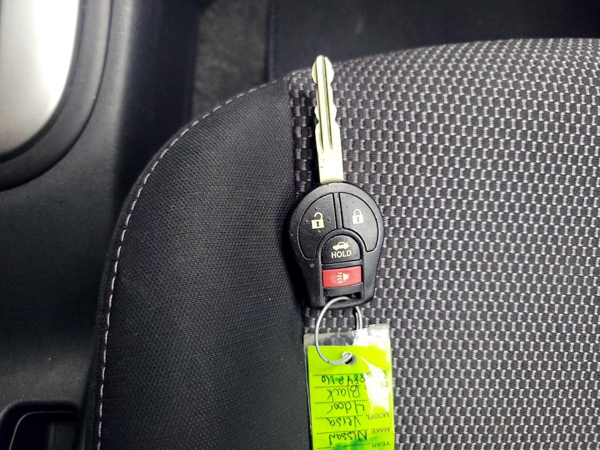 Thumbnail: 2016 Nissan Versa - 20