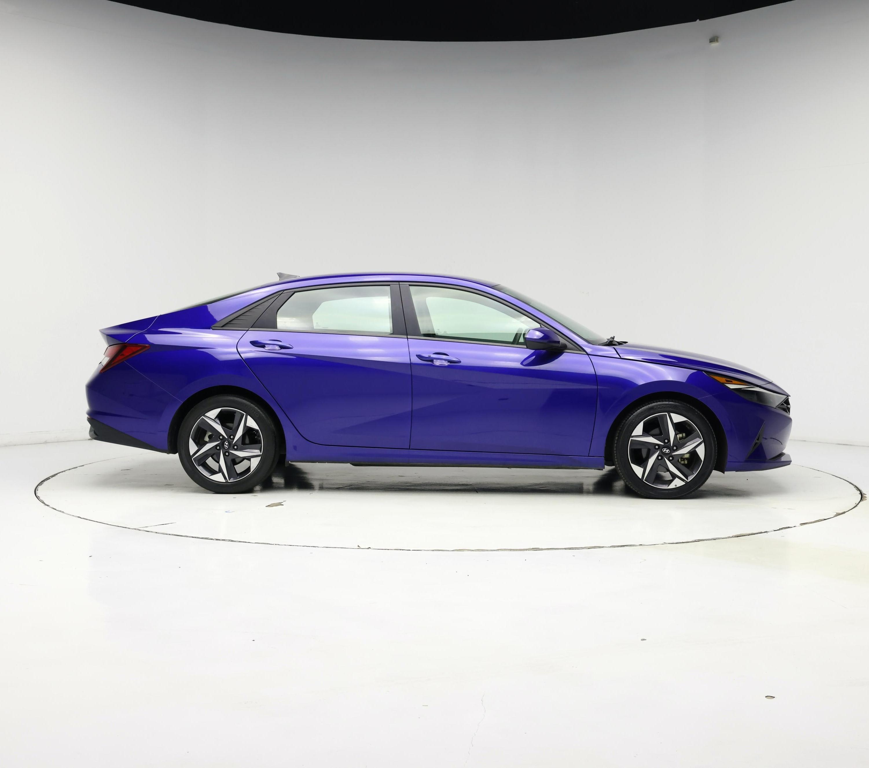 Thumbnail: 2023 Hyundai Elantra - 7