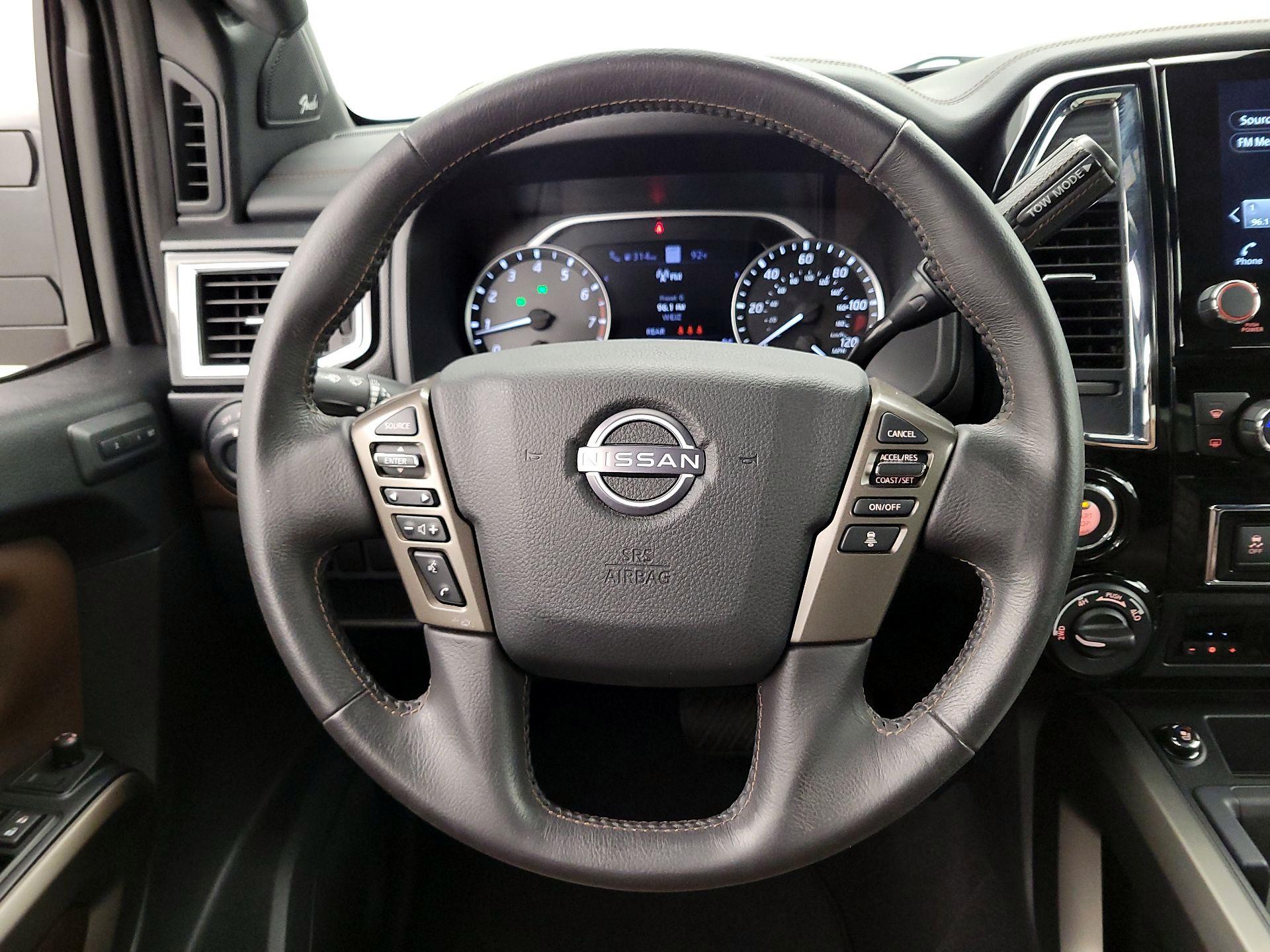 Thumbnail: 2023 Nissan Titan - 10