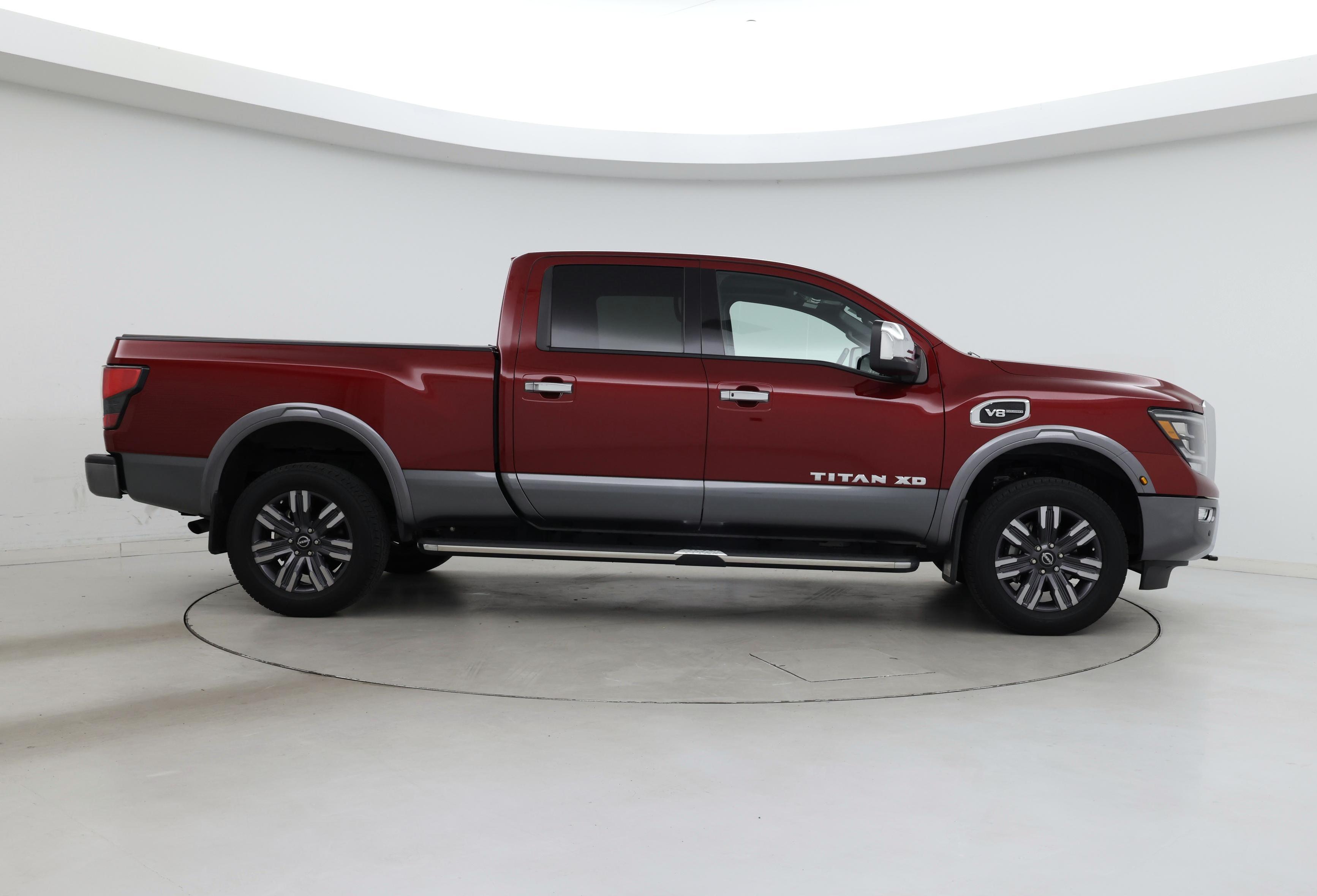 Thumbnail: 2023 Nissan Titan - 7
