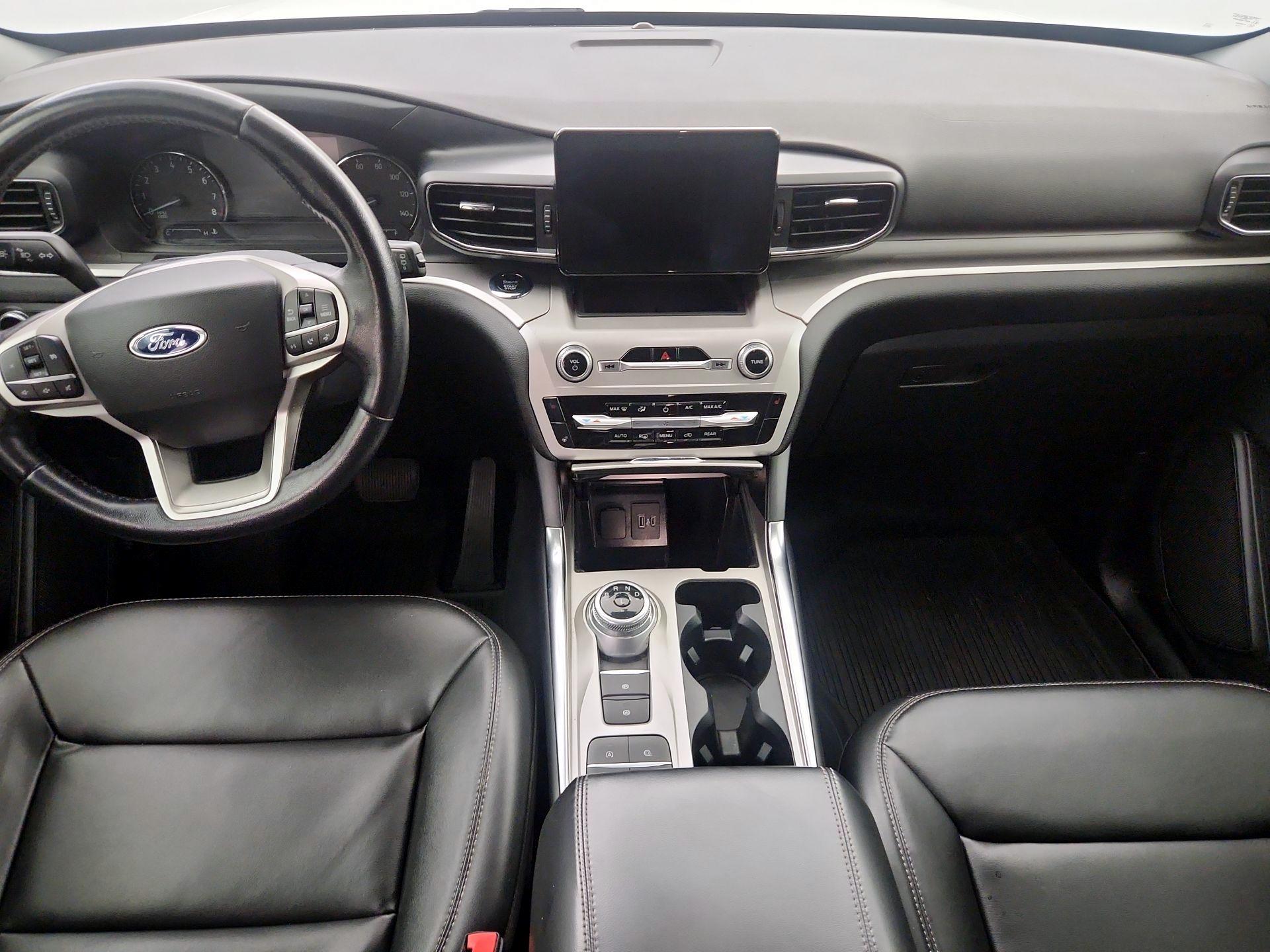 Thumbnail: 2021 Ford Explorer - 9