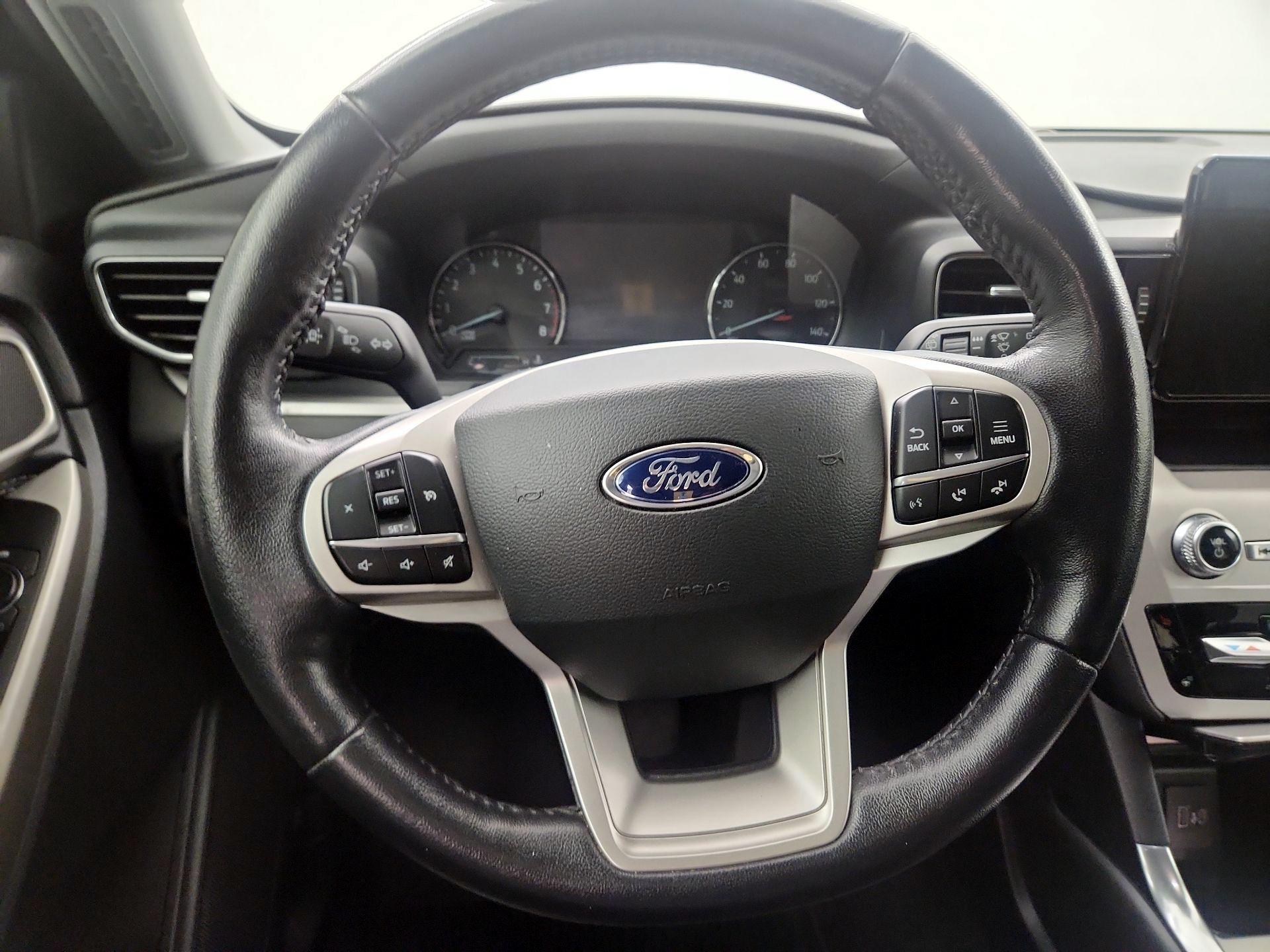 Thumbnail: 2021 Ford Explorer - 10