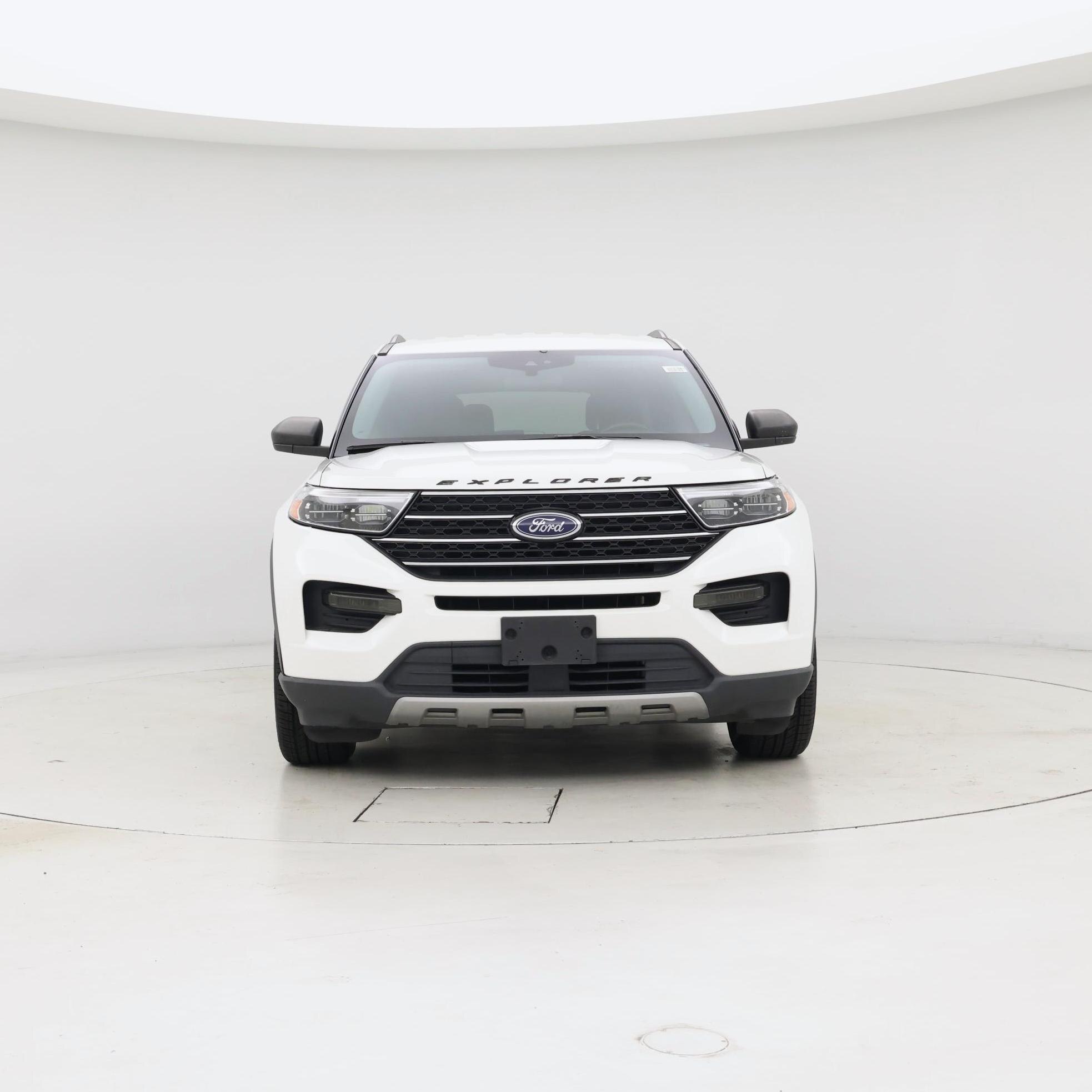 Thumbnail: 2021 Ford Explorer - 5