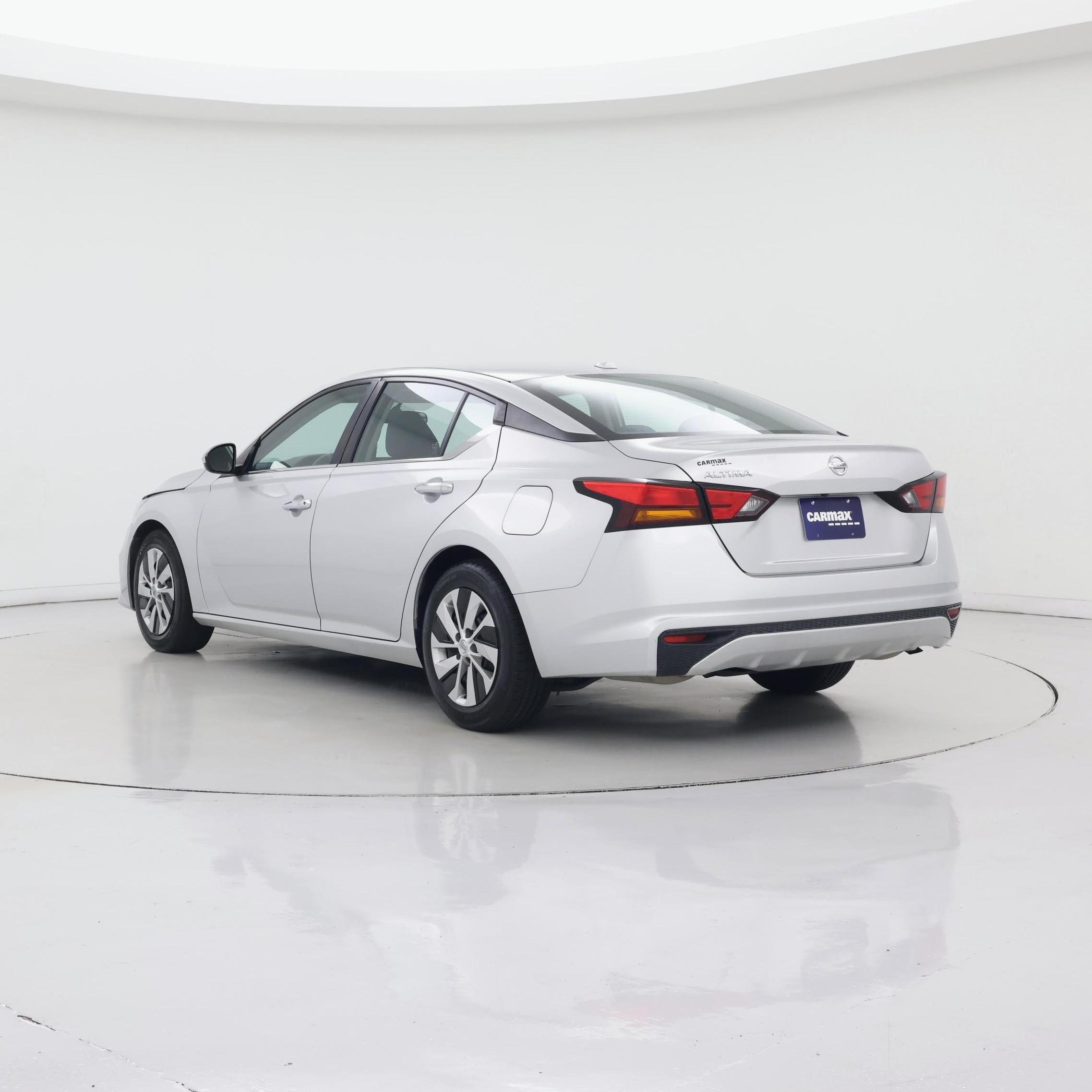 Thumbnail: 2020 Nissan Altima - 2