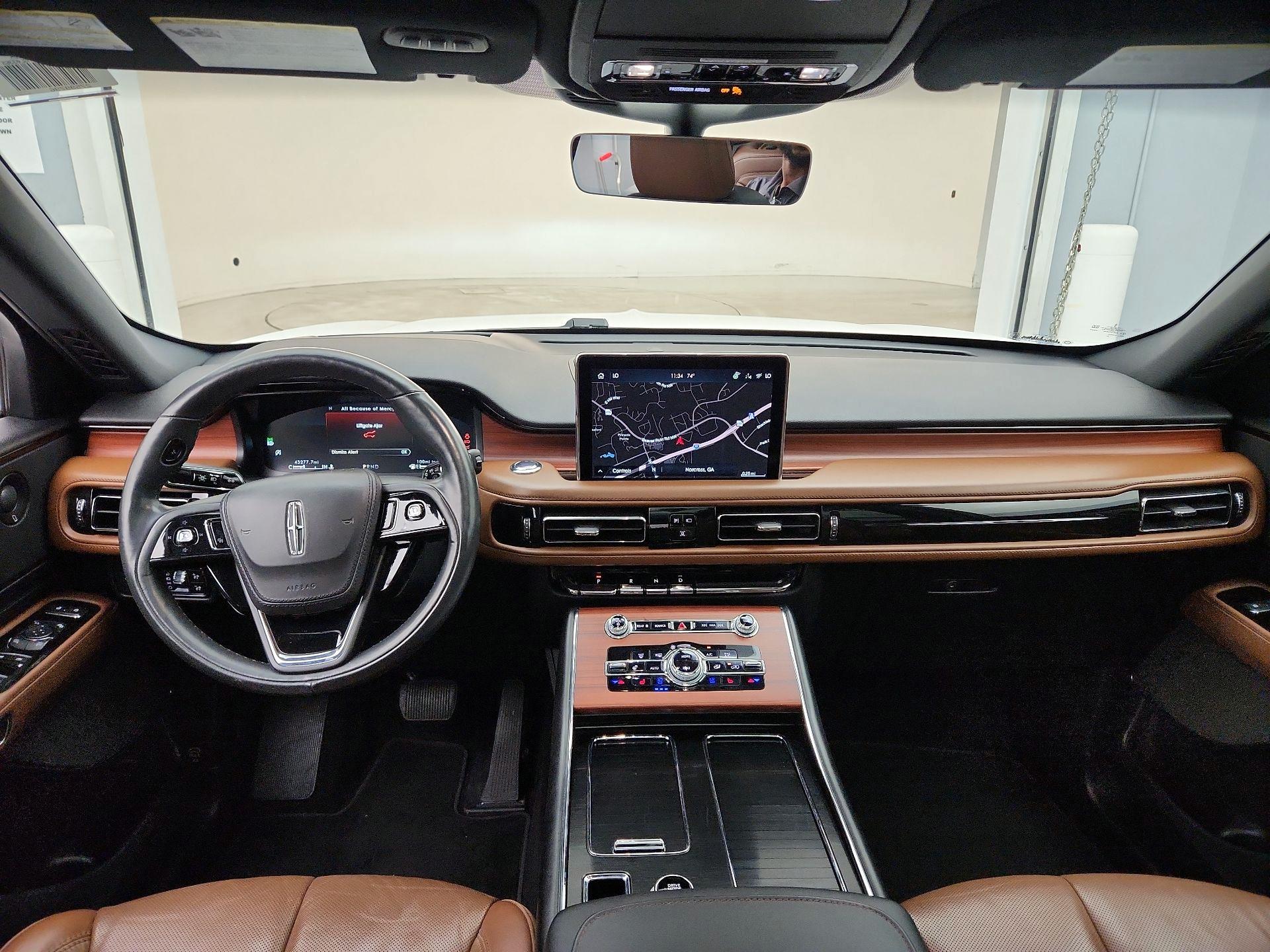 Thumbnail: 2021 Lincoln Aviator - 9