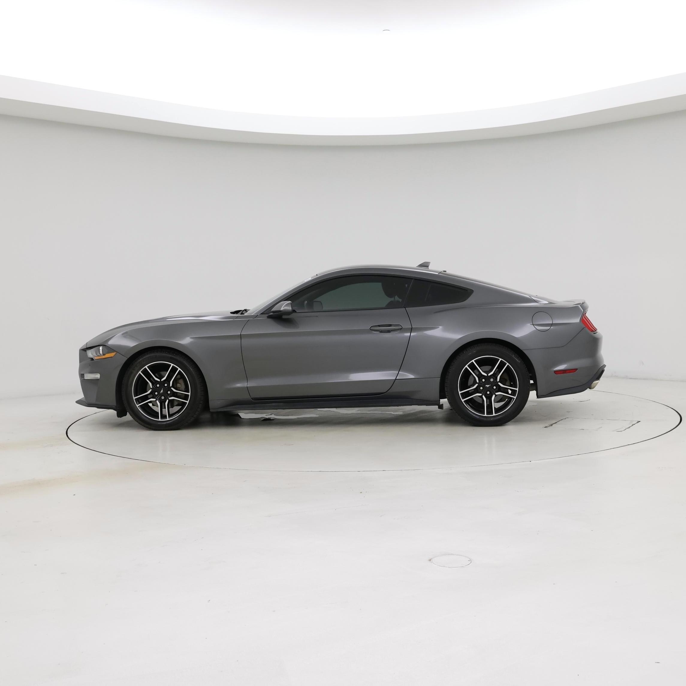 Thumbnail: 2022 Ford Mustang - 3