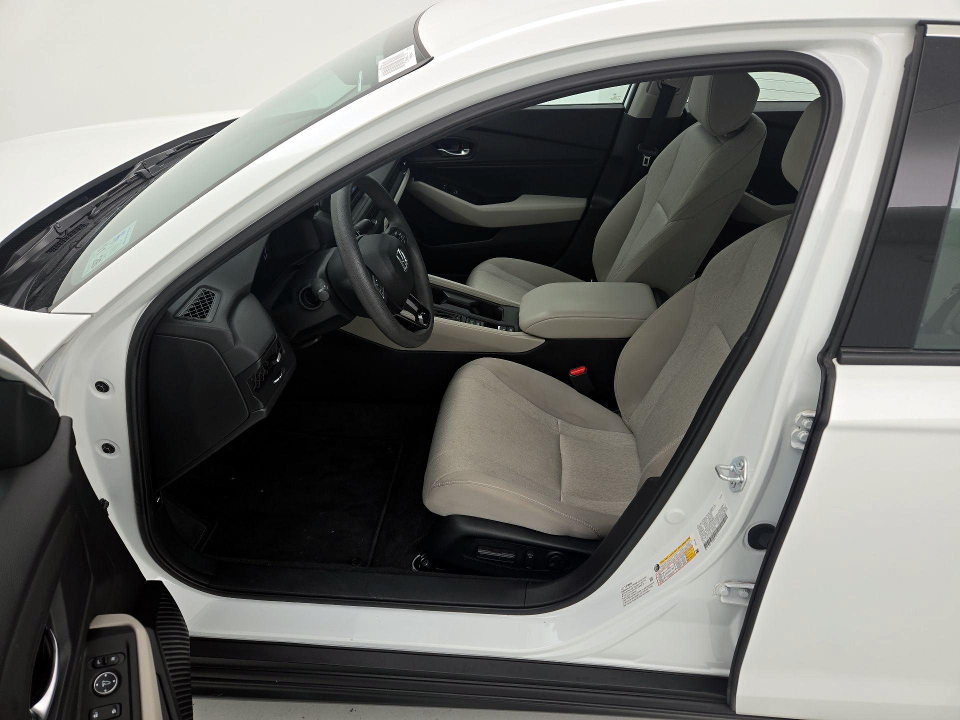 Thumbnail: 2024 Honda Accord - 11