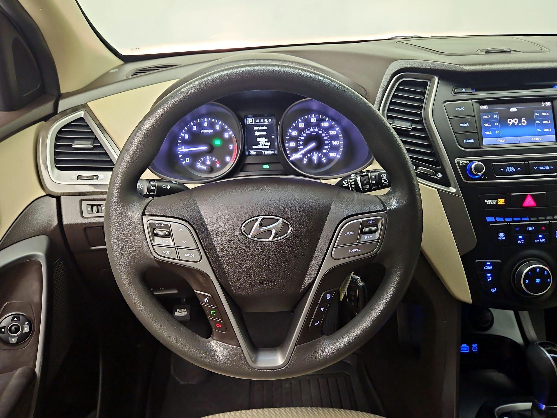 Thumbnail: 2018 Hyundai Santa Fe - 10