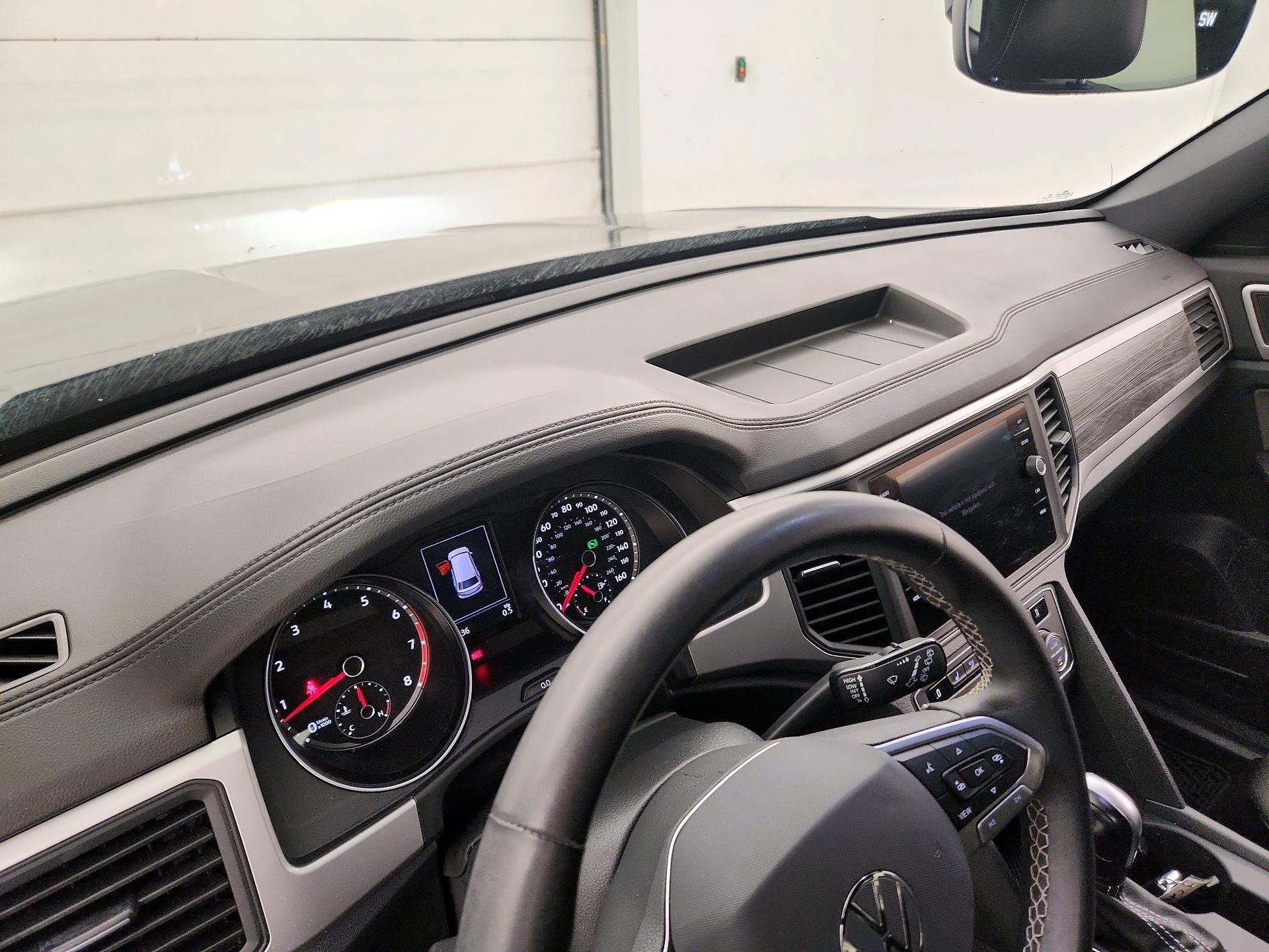 Thumbnail: 2021 Volkswagen Atlas - 9