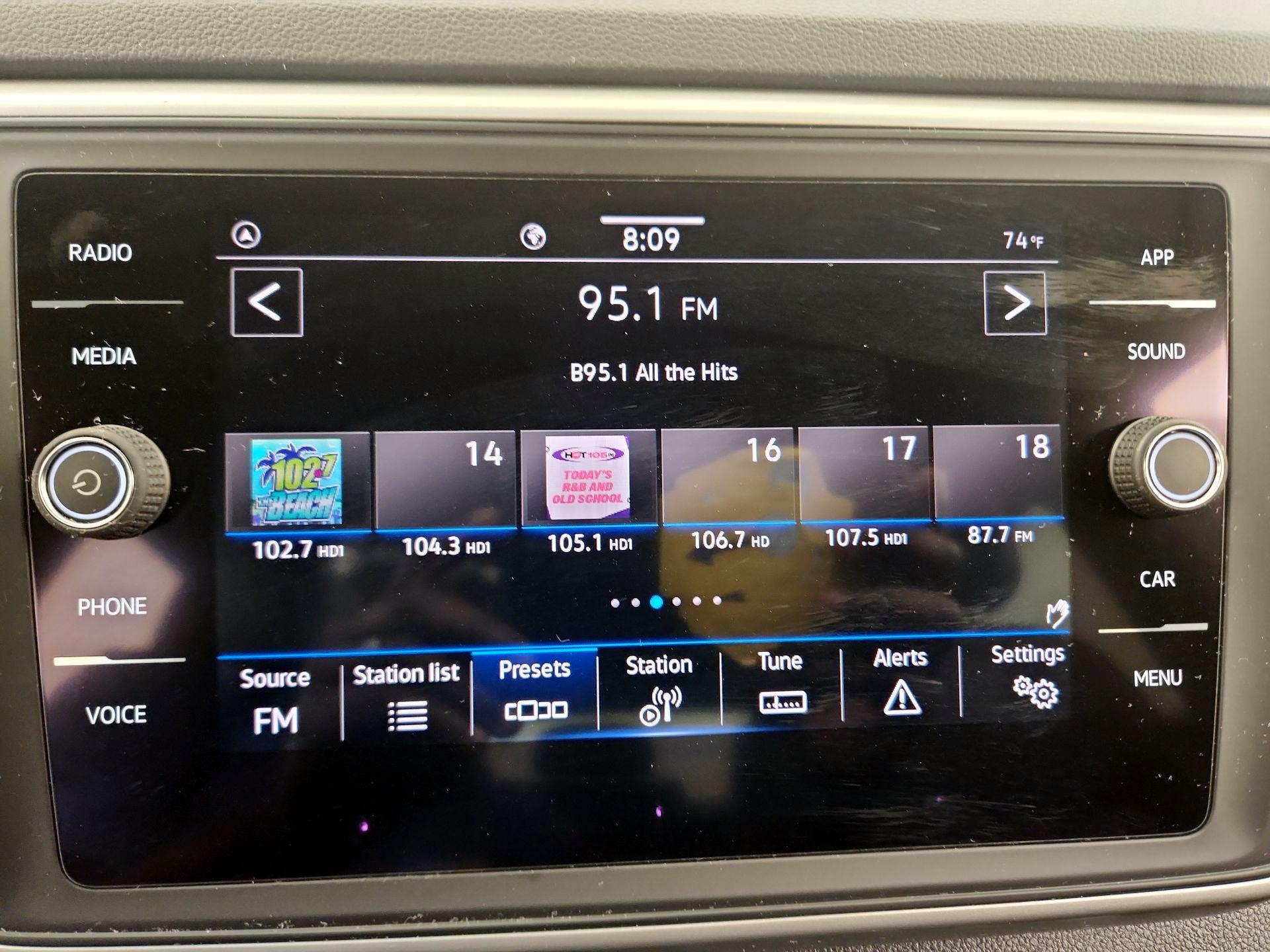 Thumbnail: 2021 Volkswagen Atlas - 15