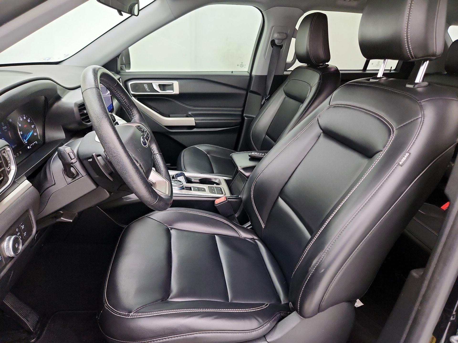 Thumbnail: 2021 Ford Explorer - 11