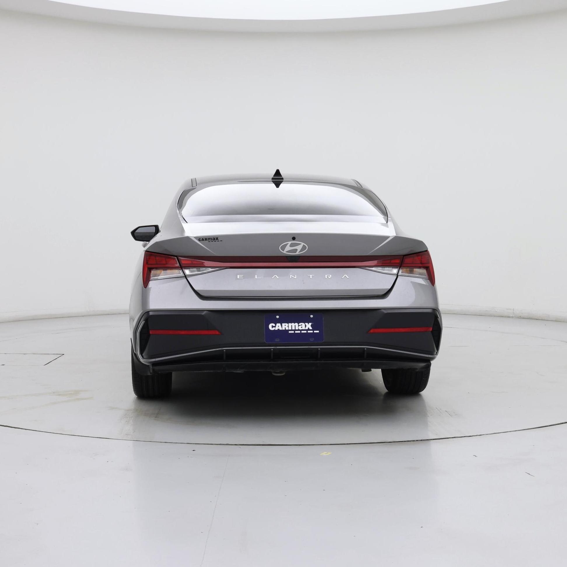 Thumbnail: 2024 Hyundai Elantra - 6