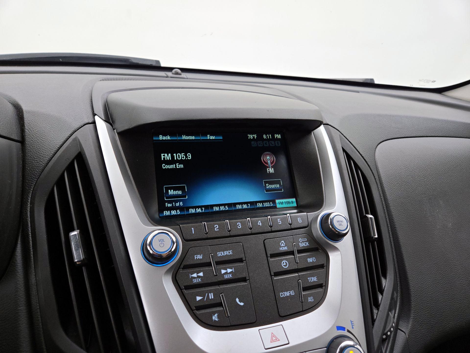 Thumbnail: 2017 Chevrolet Equinox - 15