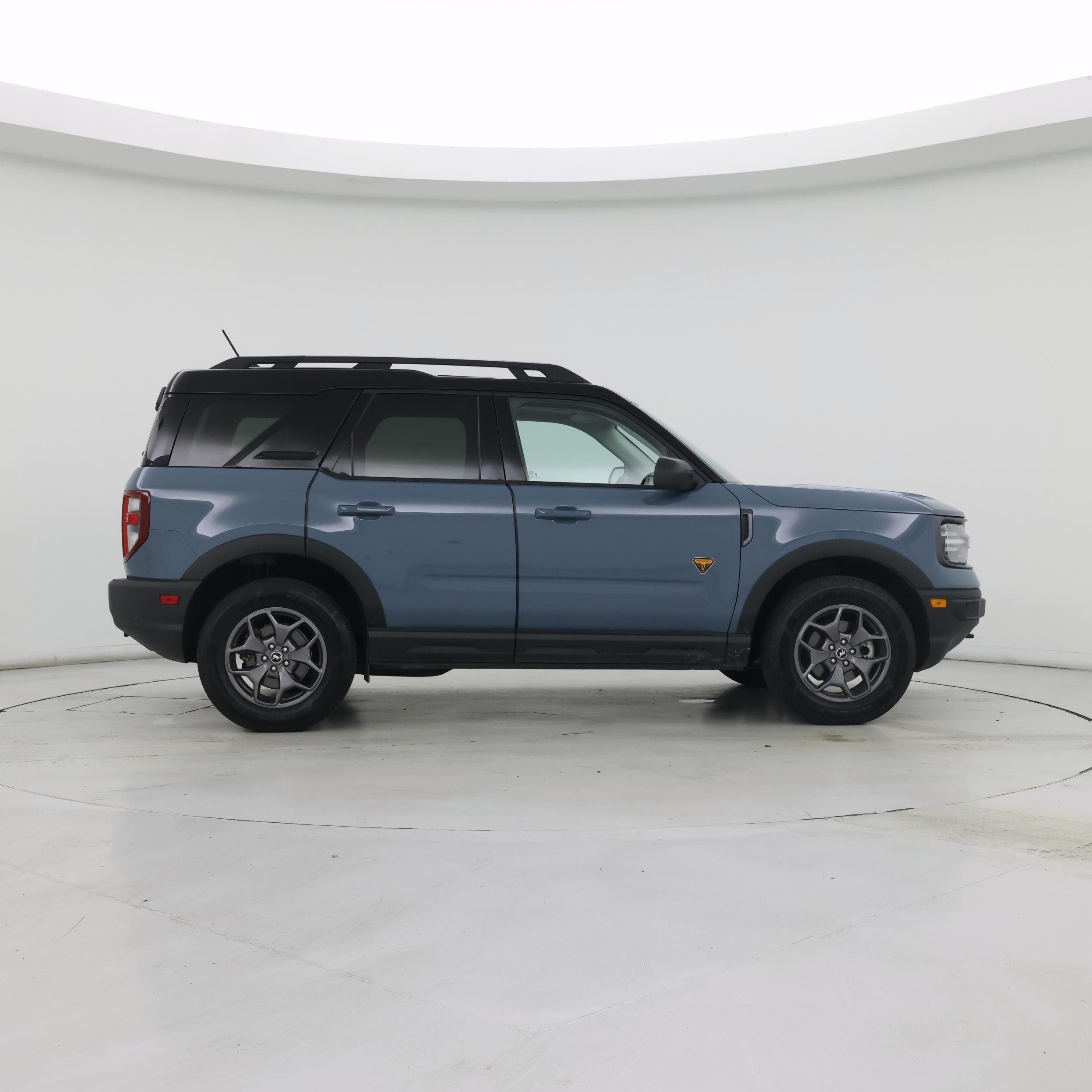 Thumbnail: 2022 Ford Bronco Sport - 7