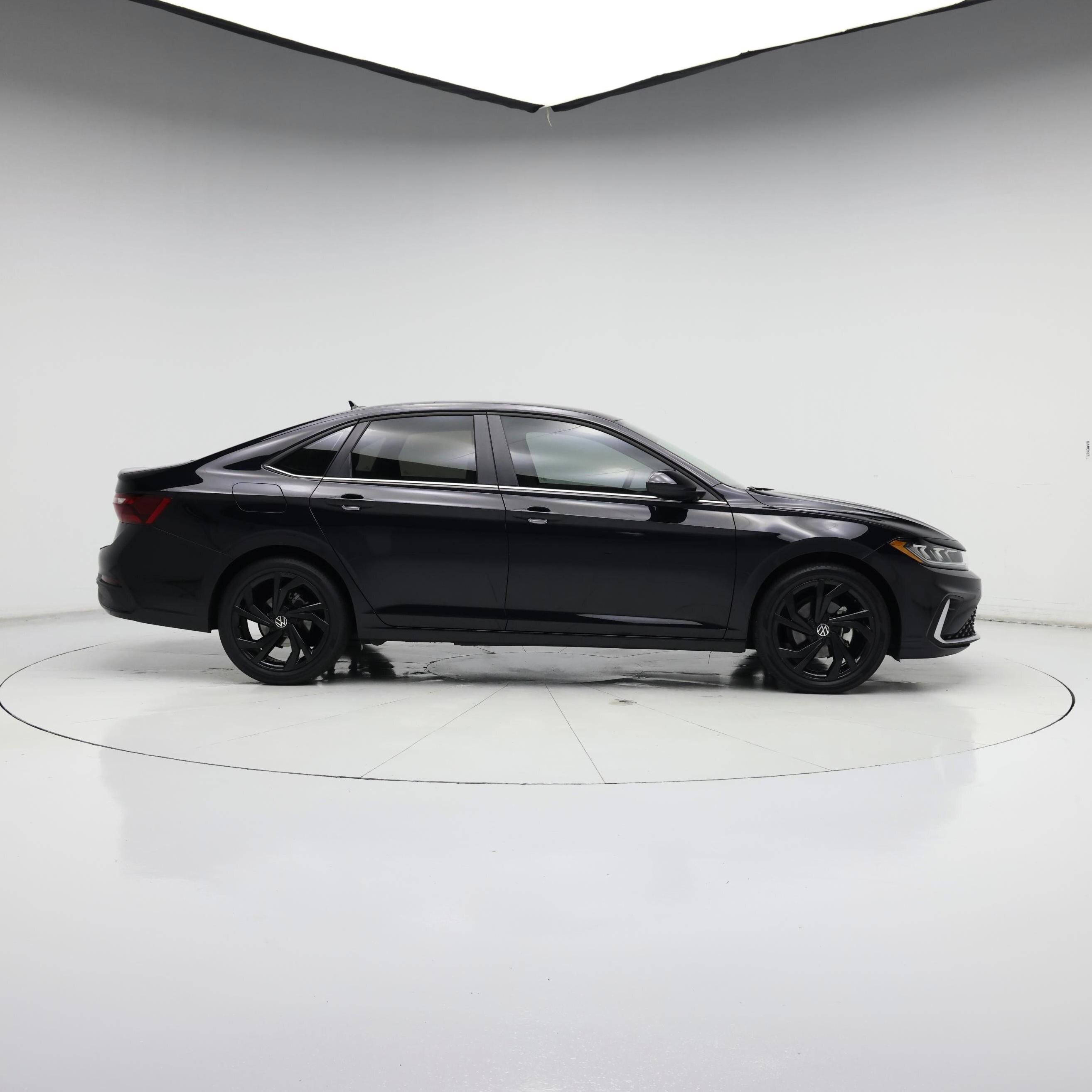 Thumbnail: 2025 Volkswagen Jetta - 7