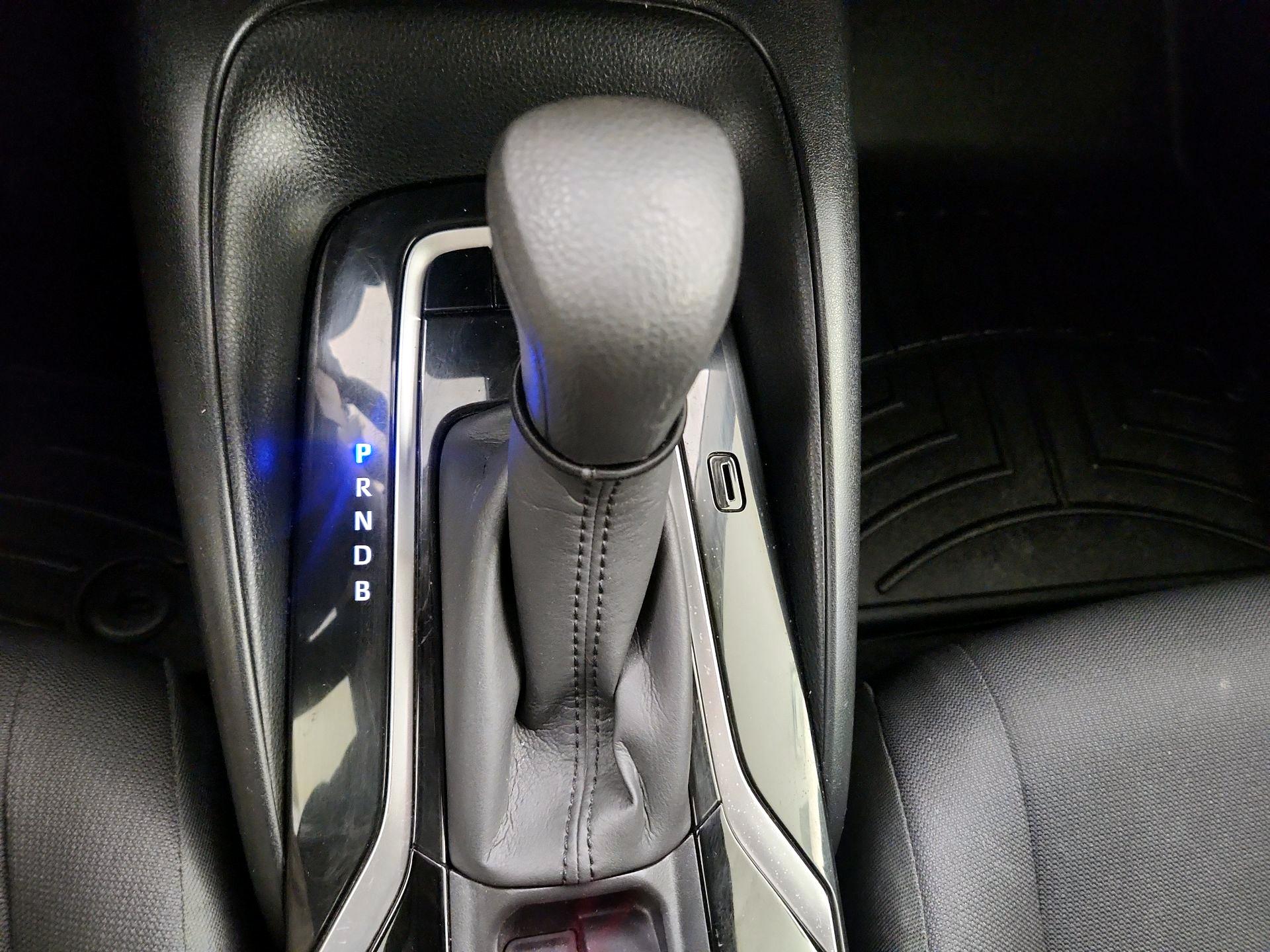 Thumbnail: 2021 Toyota Corolla - 17