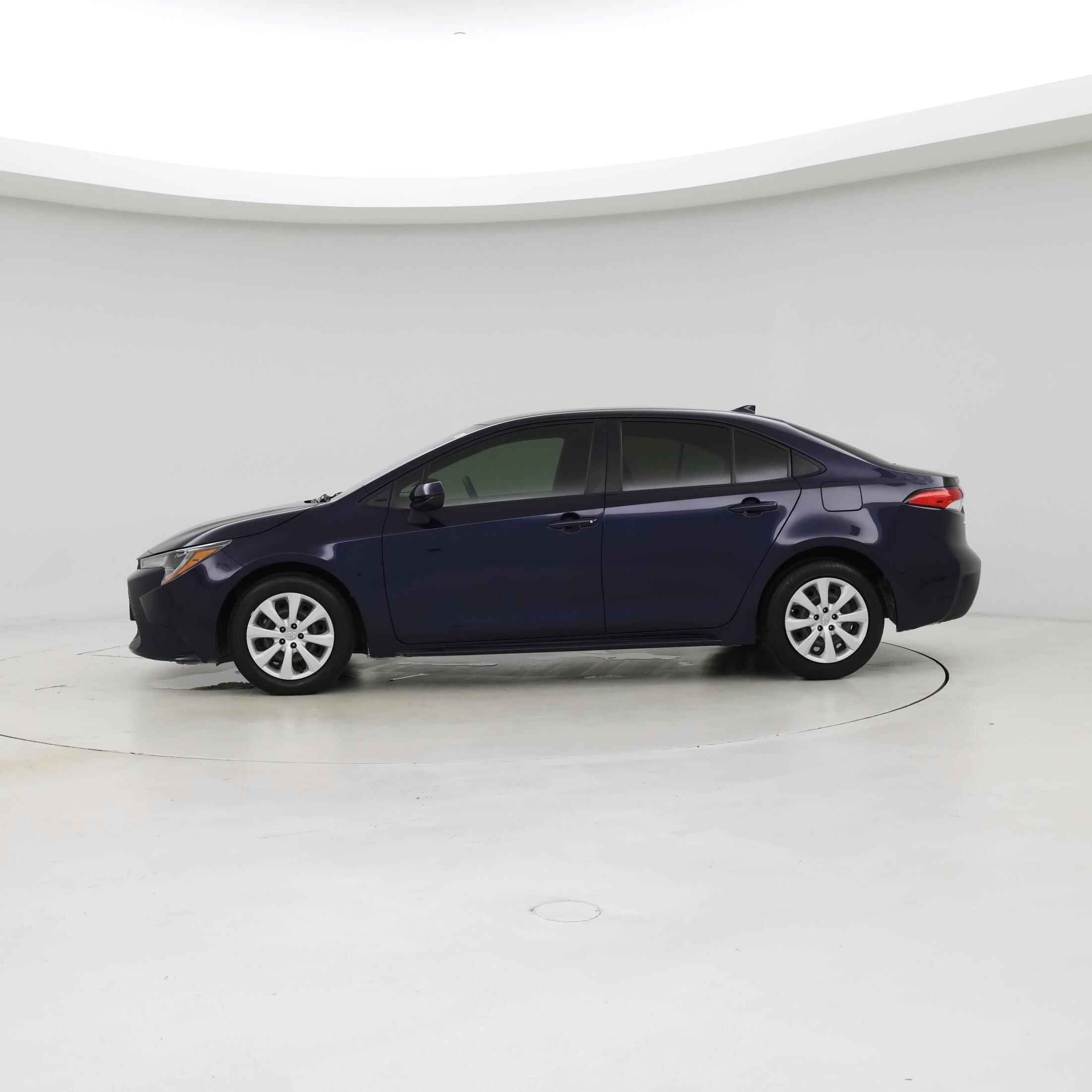 Thumbnail: 2021 Toyota Corolla - 3