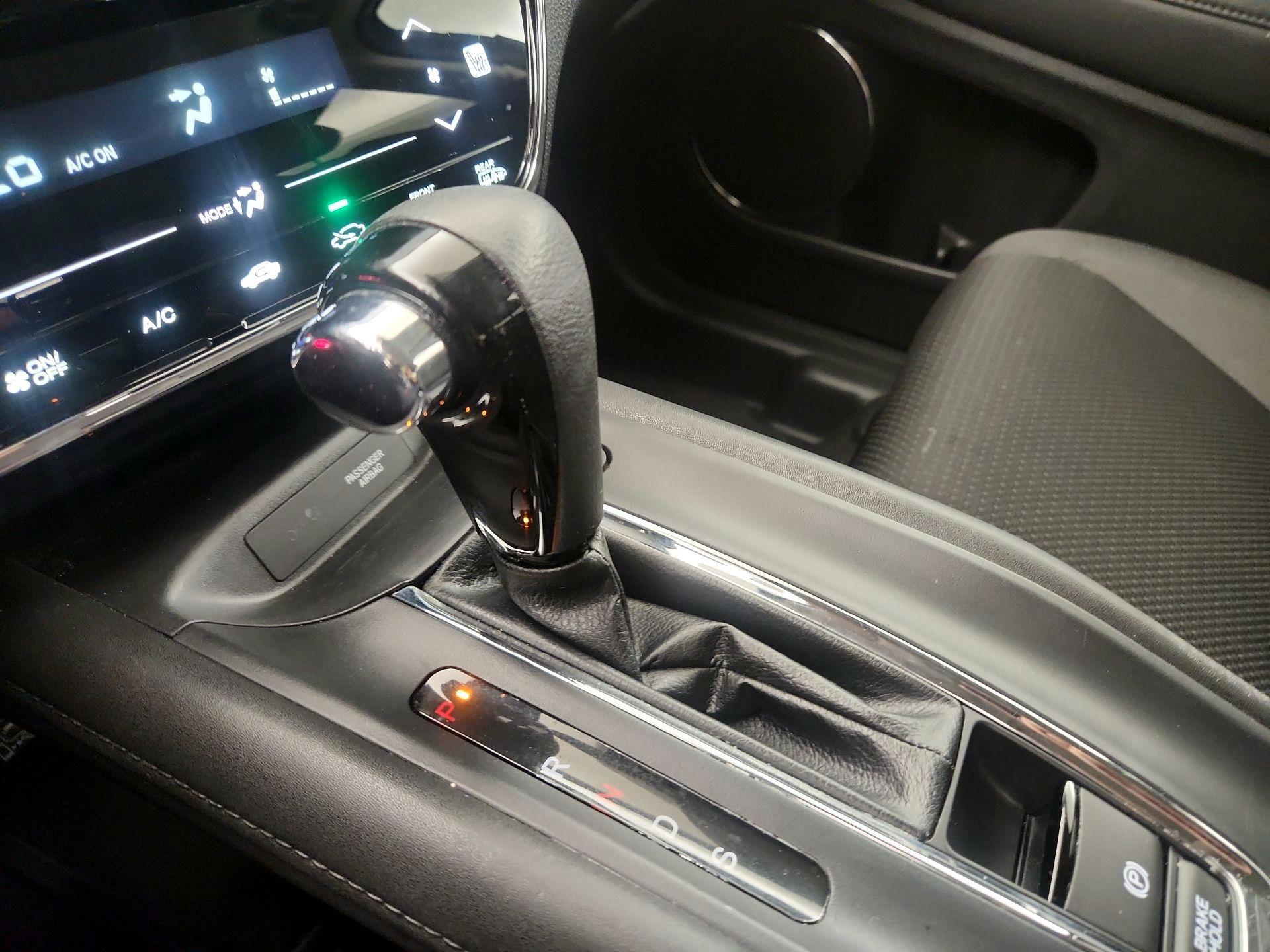 Thumbnail: 2021 Honda HR-V - 17