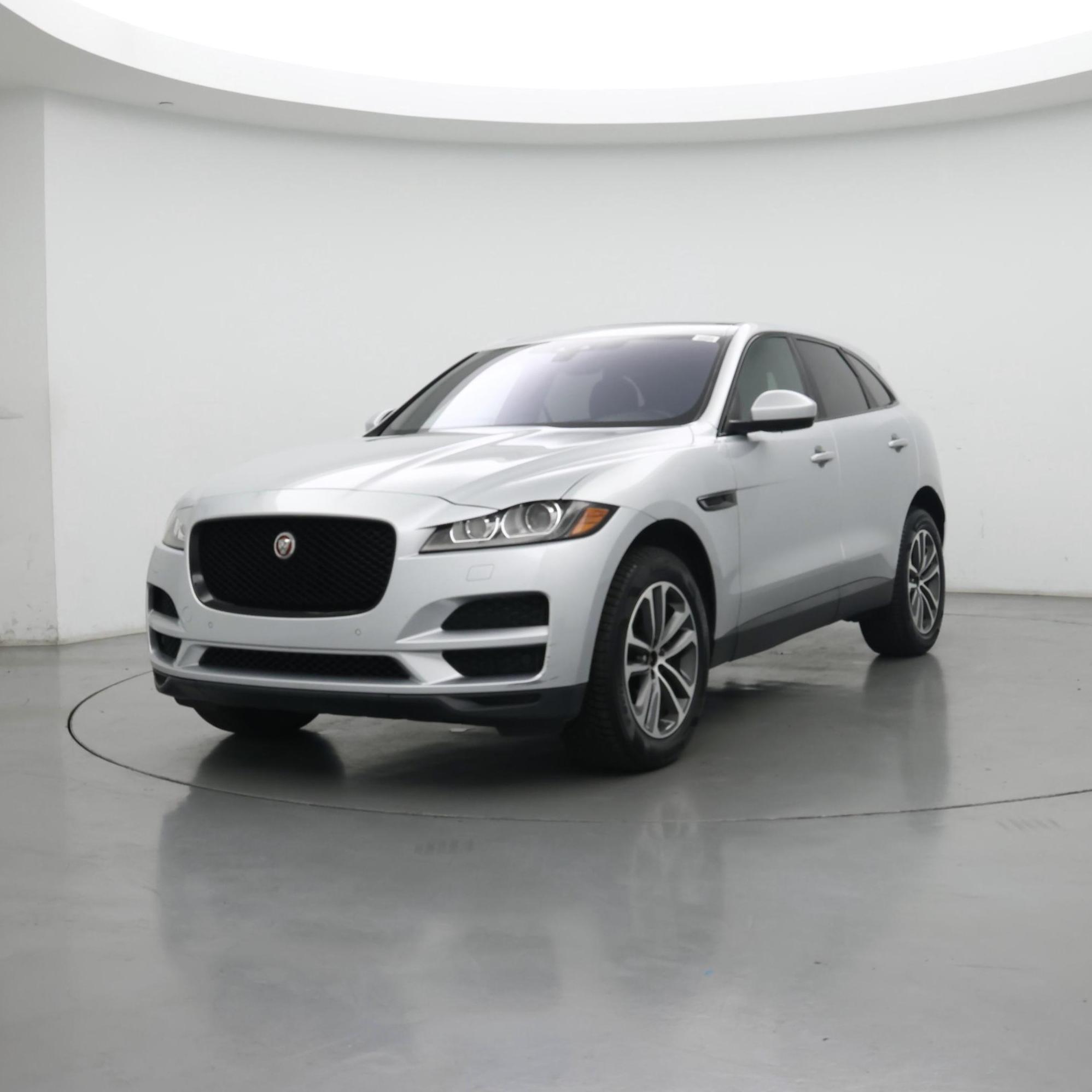 Thumbnail: 2019 Jaguar F-Pace - 4