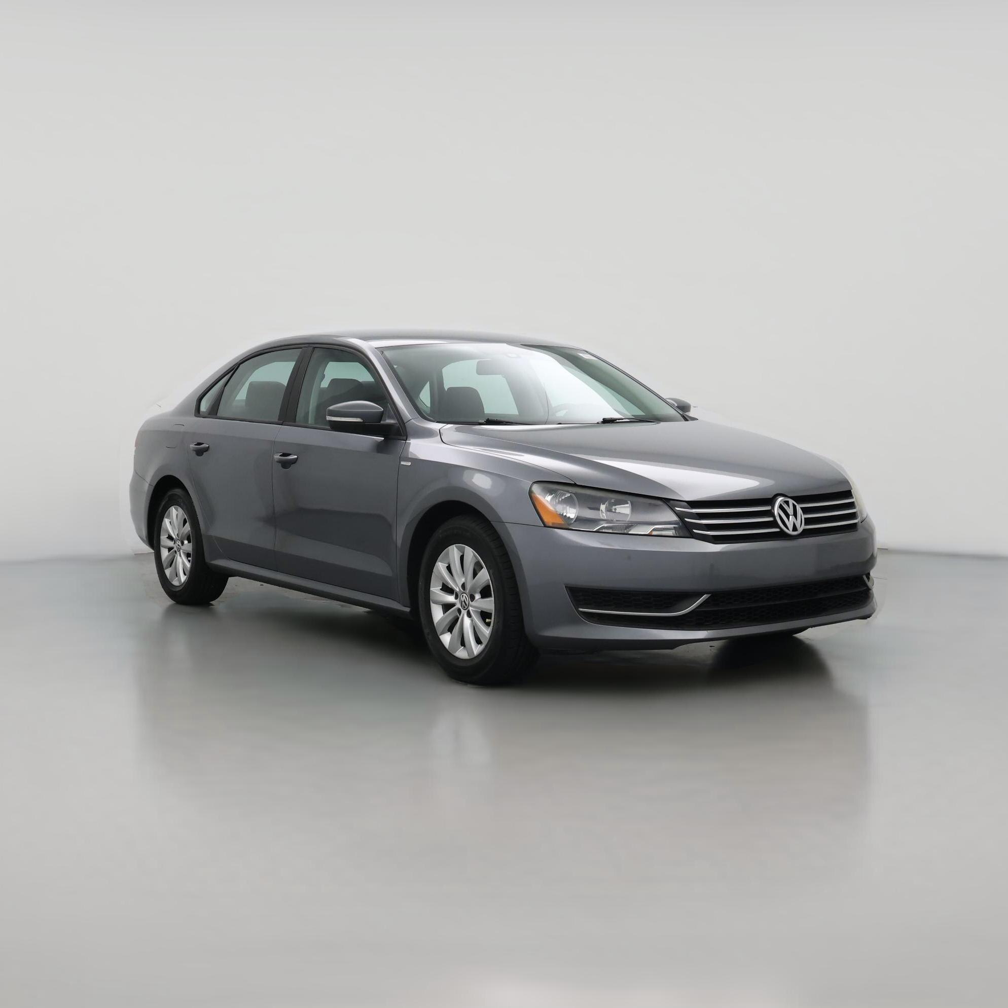 Thumbnail: 2015 Volkswagen Passat - 1