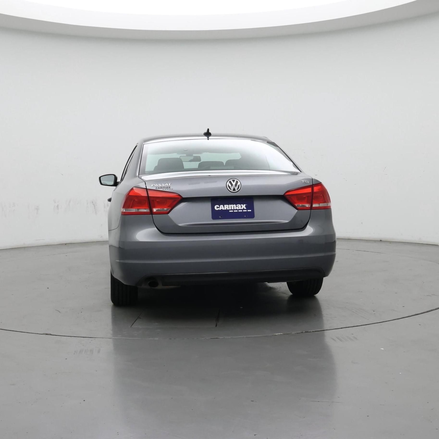 Thumbnail: 2015 Volkswagen Passat - 6