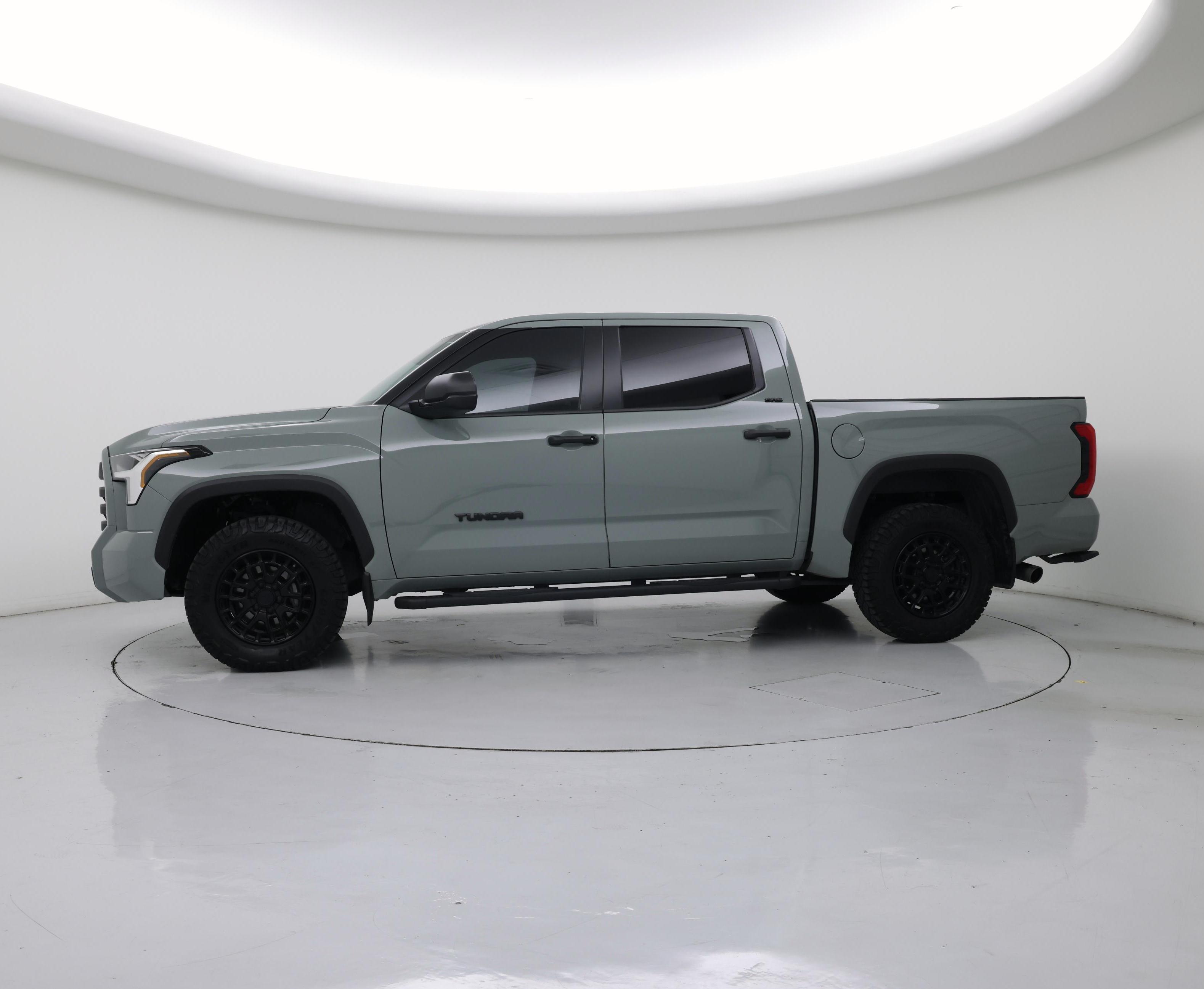 Thumbnail: 2025 Toyota Tundra - 3