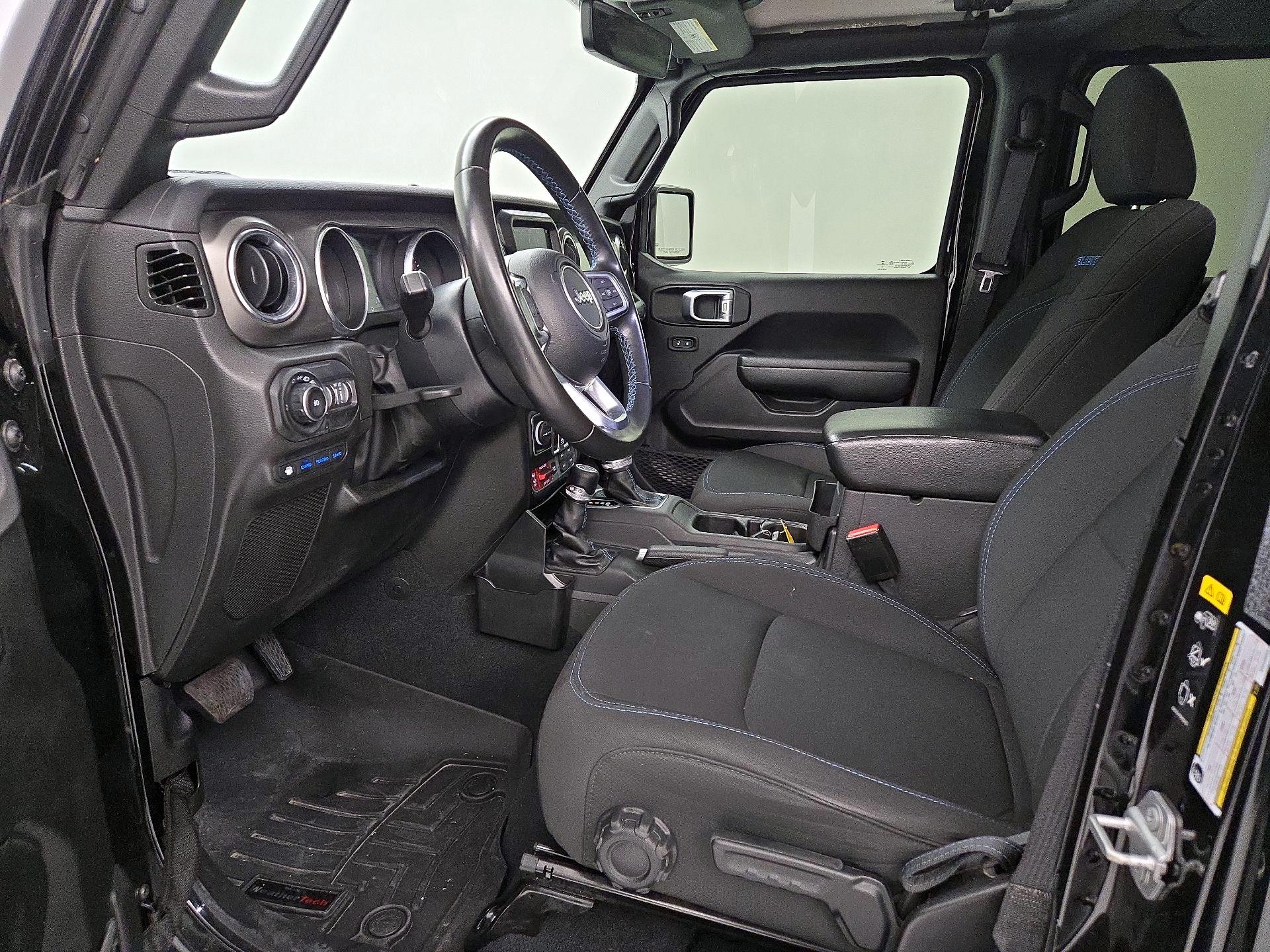 Thumbnail: 2022 Jeep Wrangler - 11