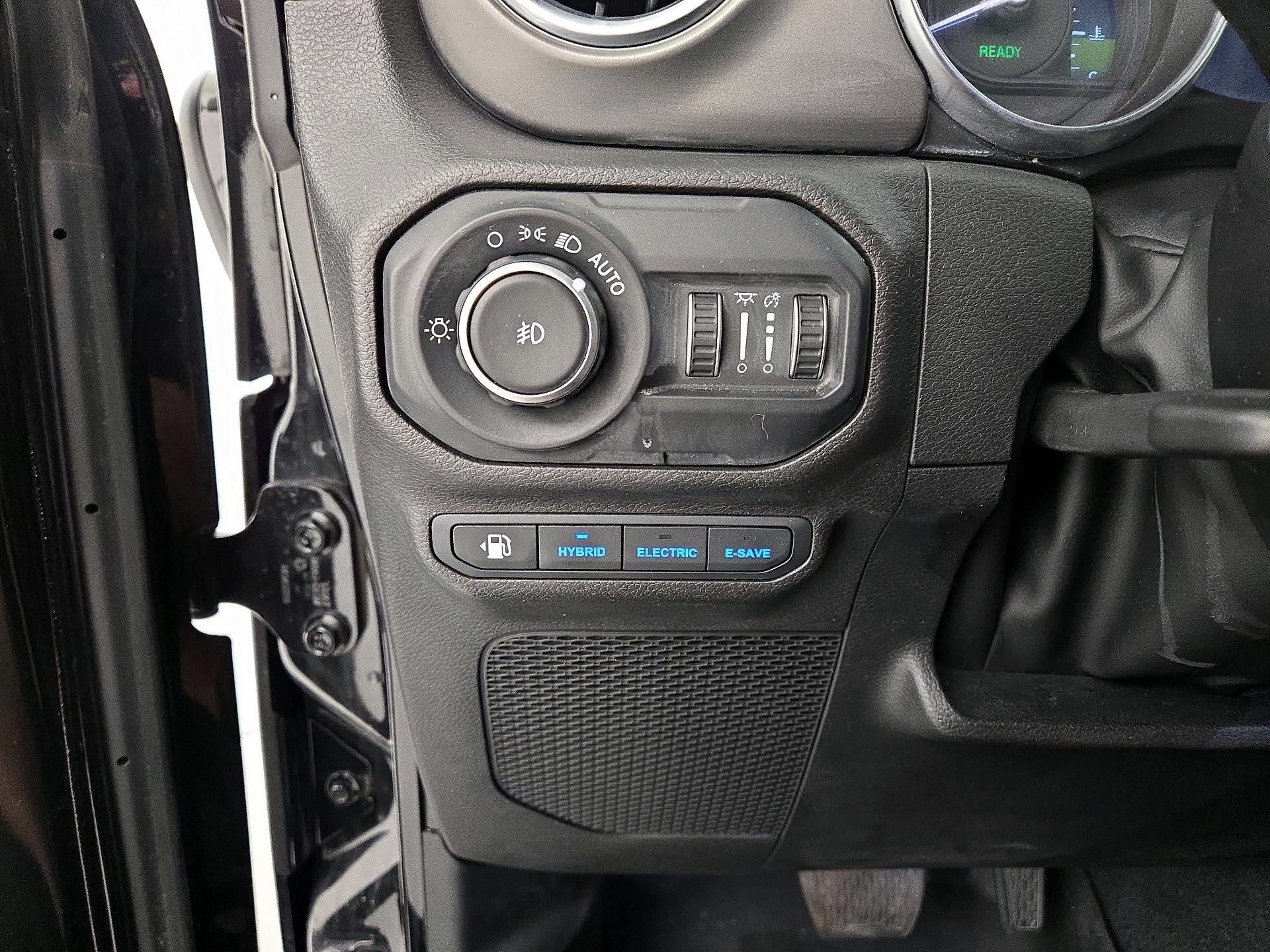 Thumbnail: 2022 Jeep Wrangler - 13