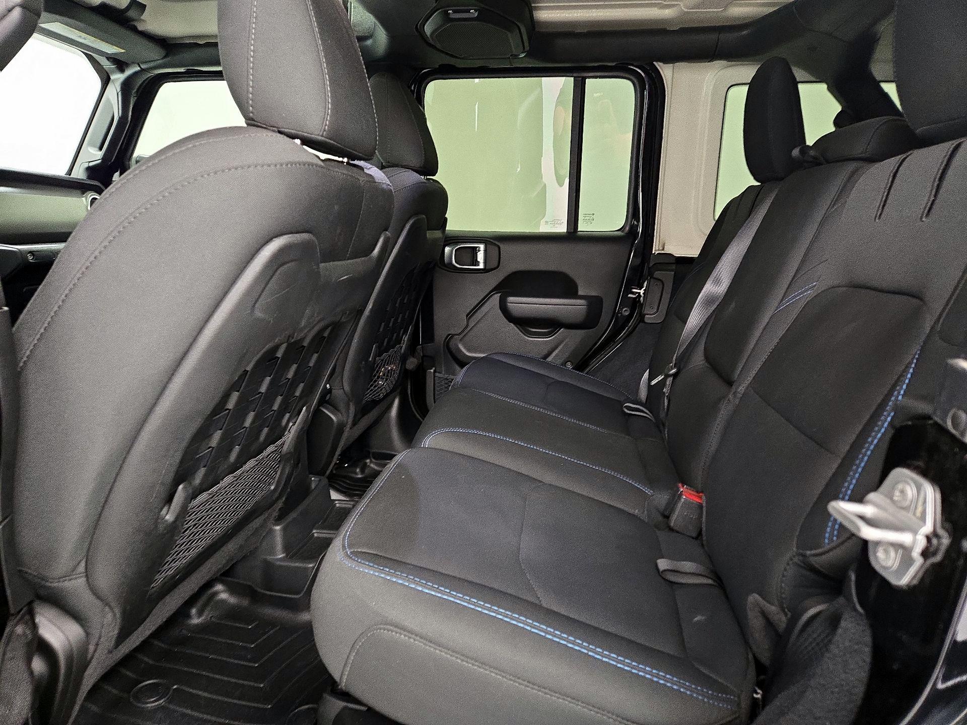 Thumbnail: 2022 Jeep Wrangler - 20