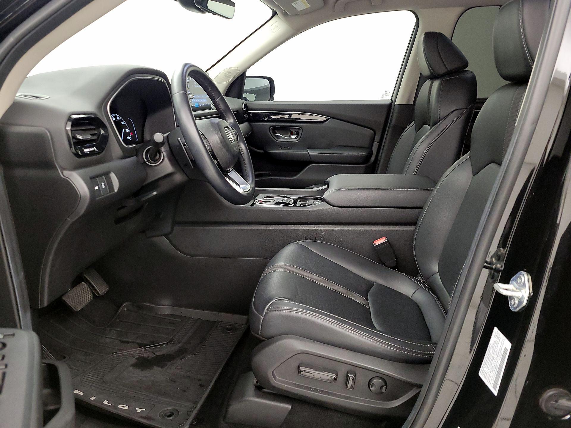 Thumbnail: 2025 Honda Pilot - 11
