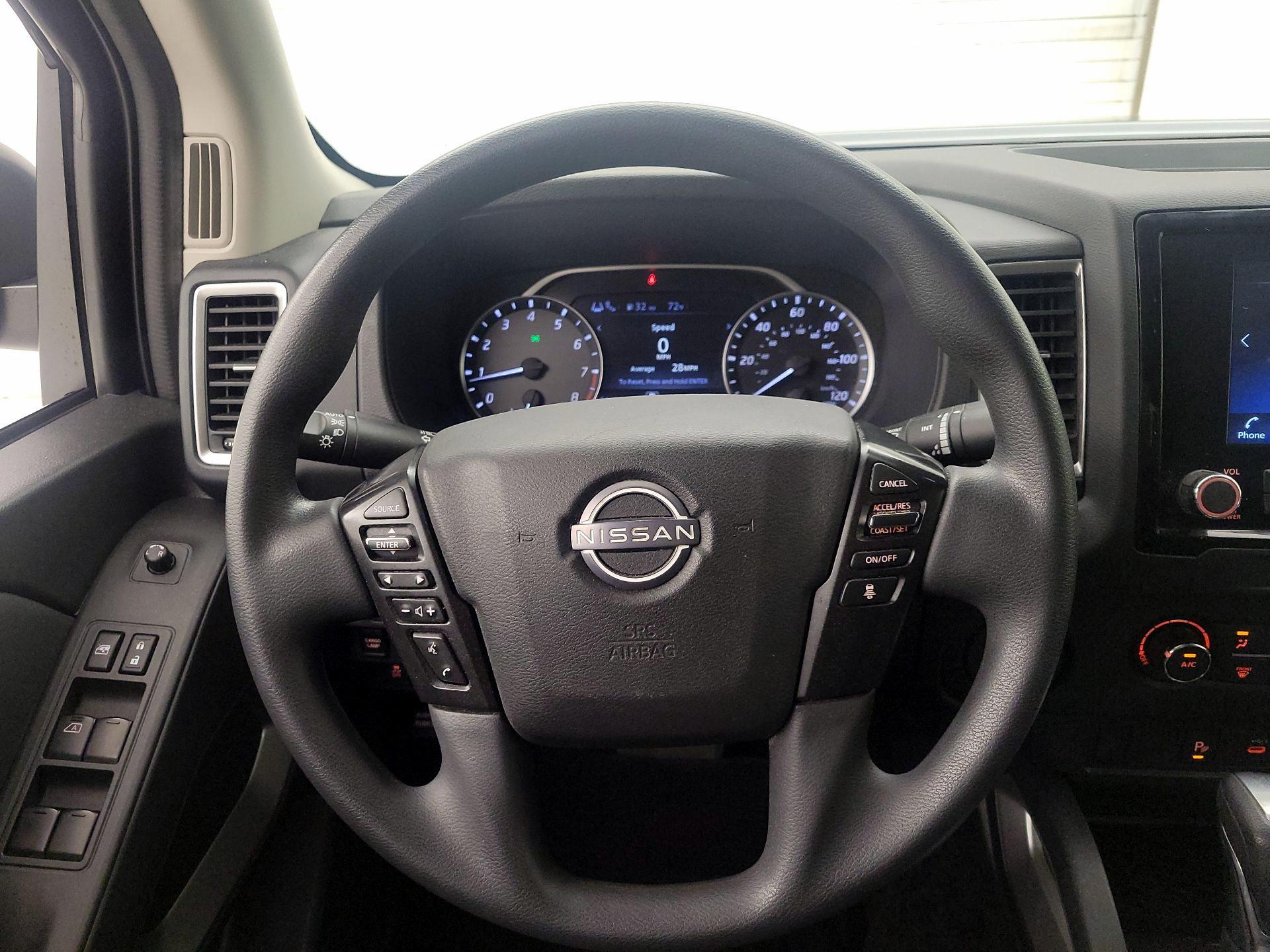 Thumbnail: 2023 Nissan Frontier - 10