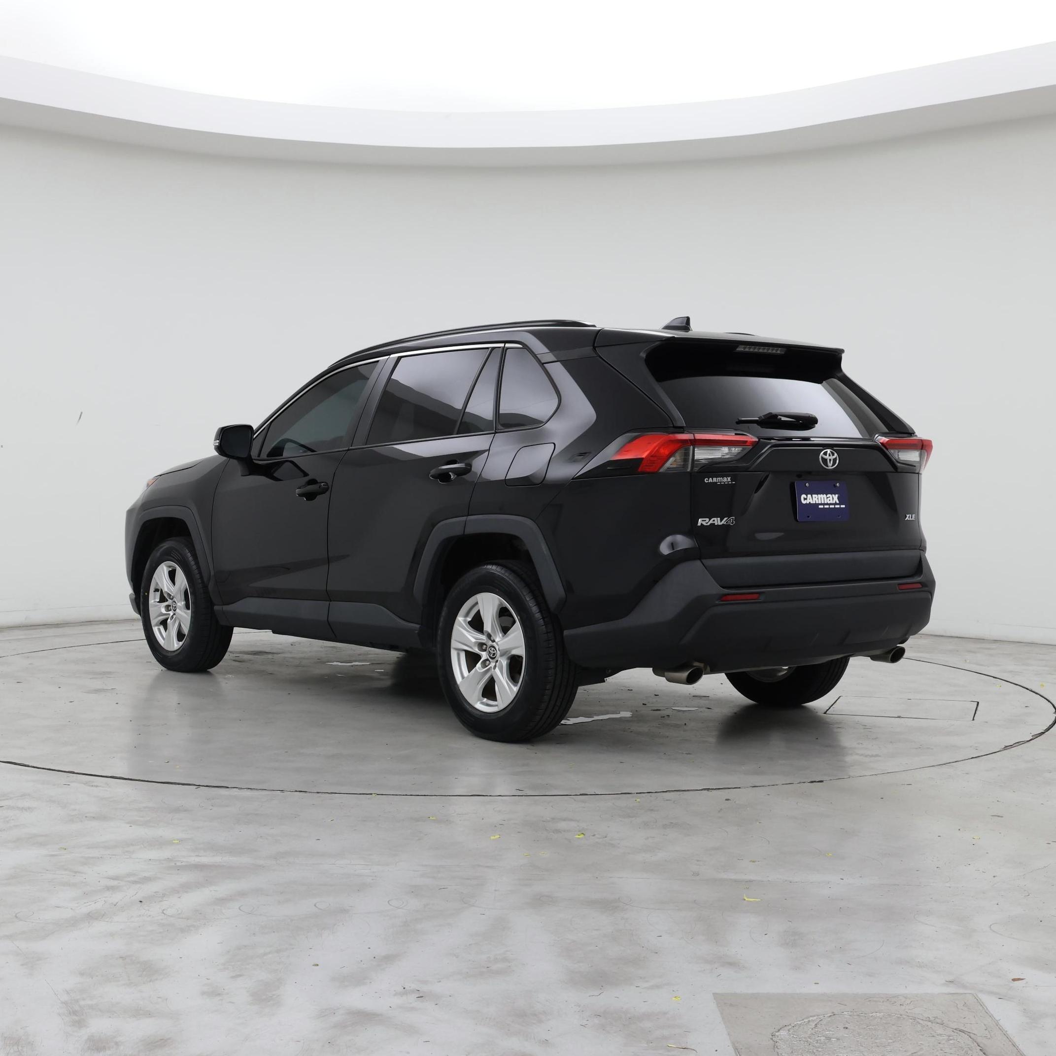 Thumbnail: 2021 Toyota RAV4 - 2