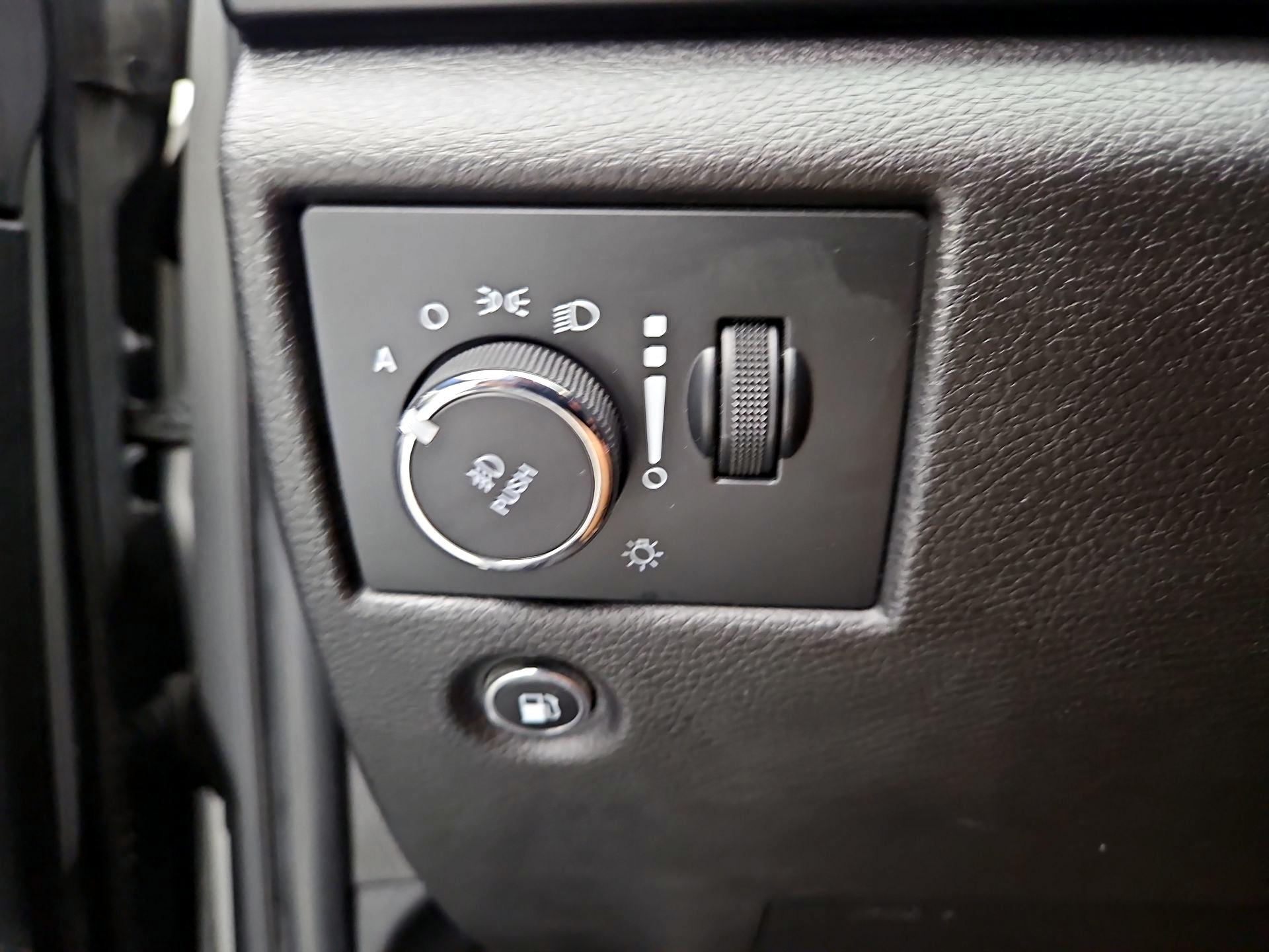Thumbnail: 2021 Jeep Grand Cherokee - 13
