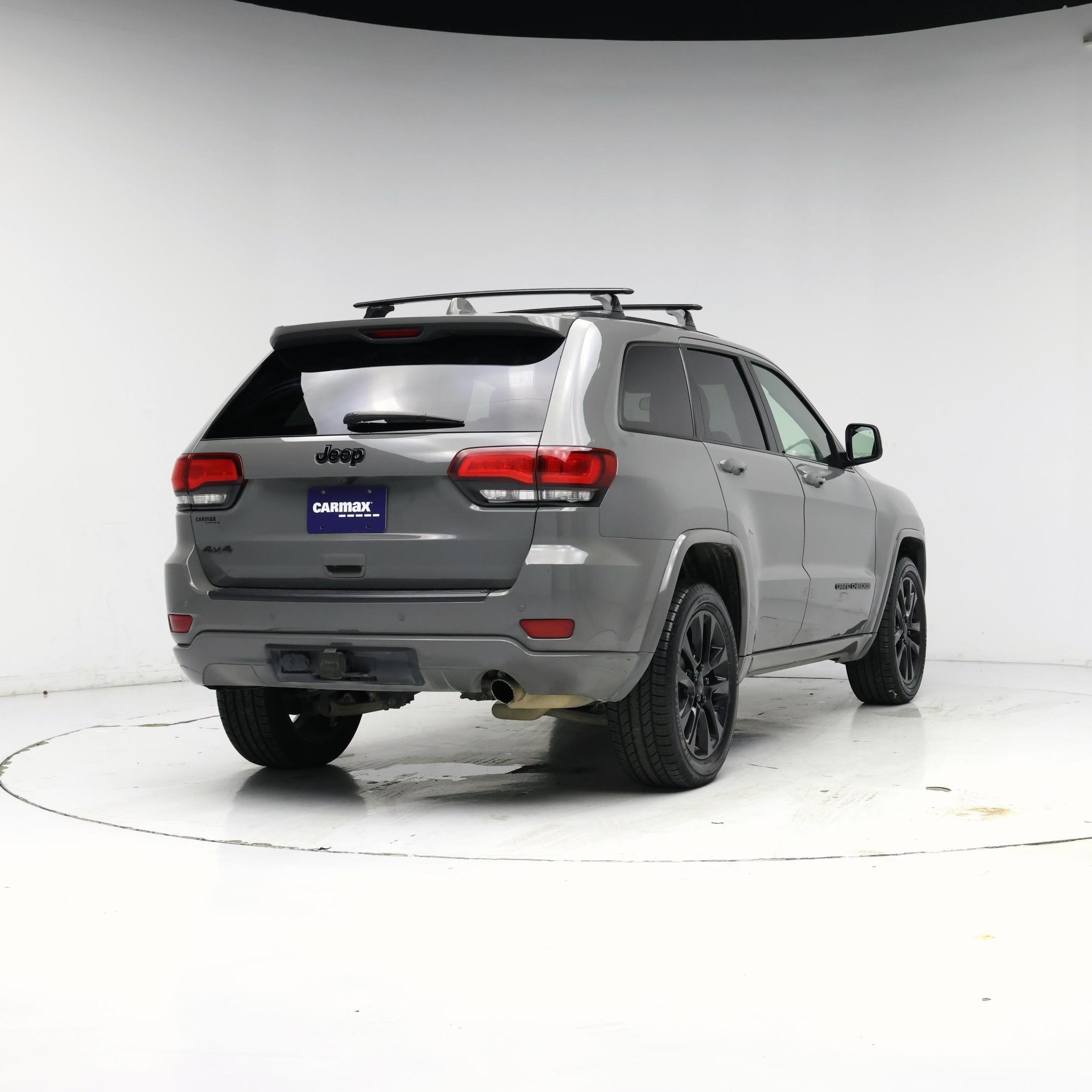 Thumbnail: 2021 Jeep Grand Cherokee - 8