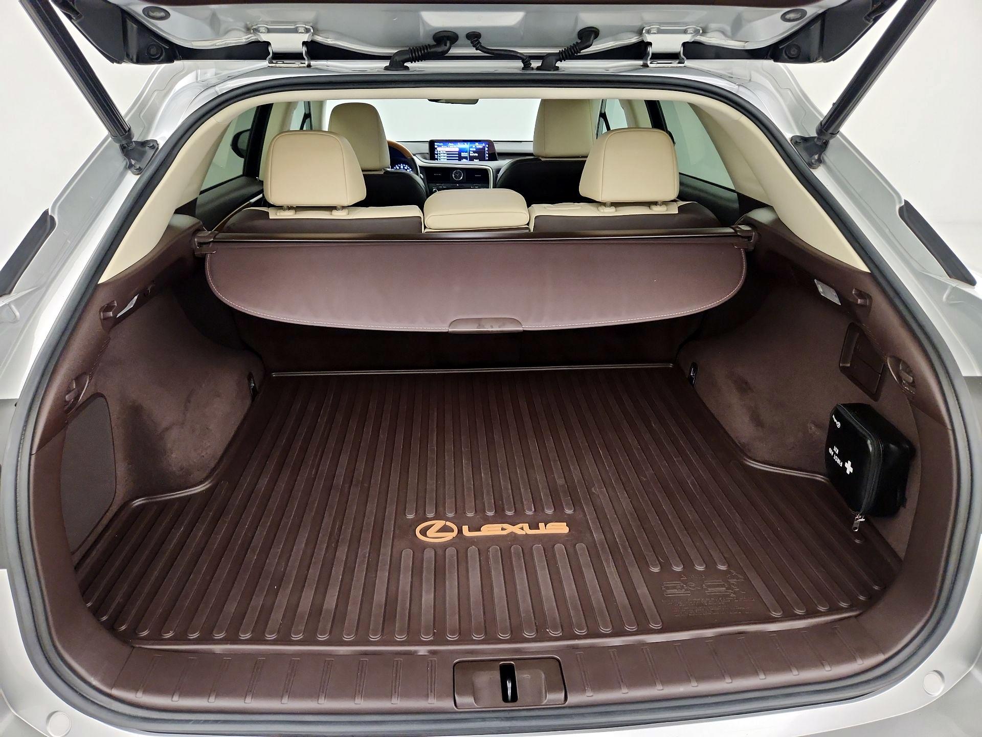 Thumbnail: 2017 Lexus RX - 17