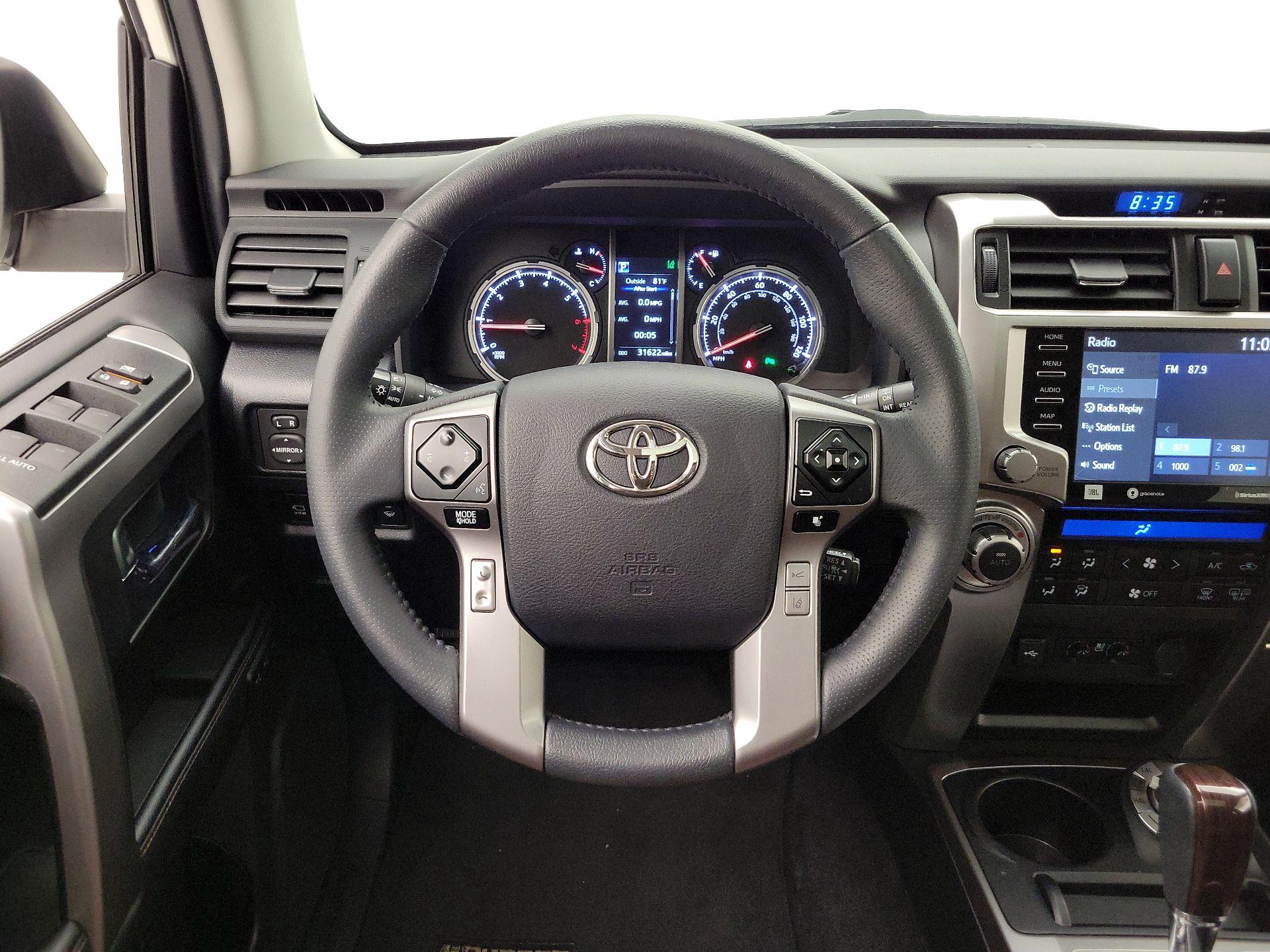 Thumbnail: 2022 Toyota 4Runner - 10