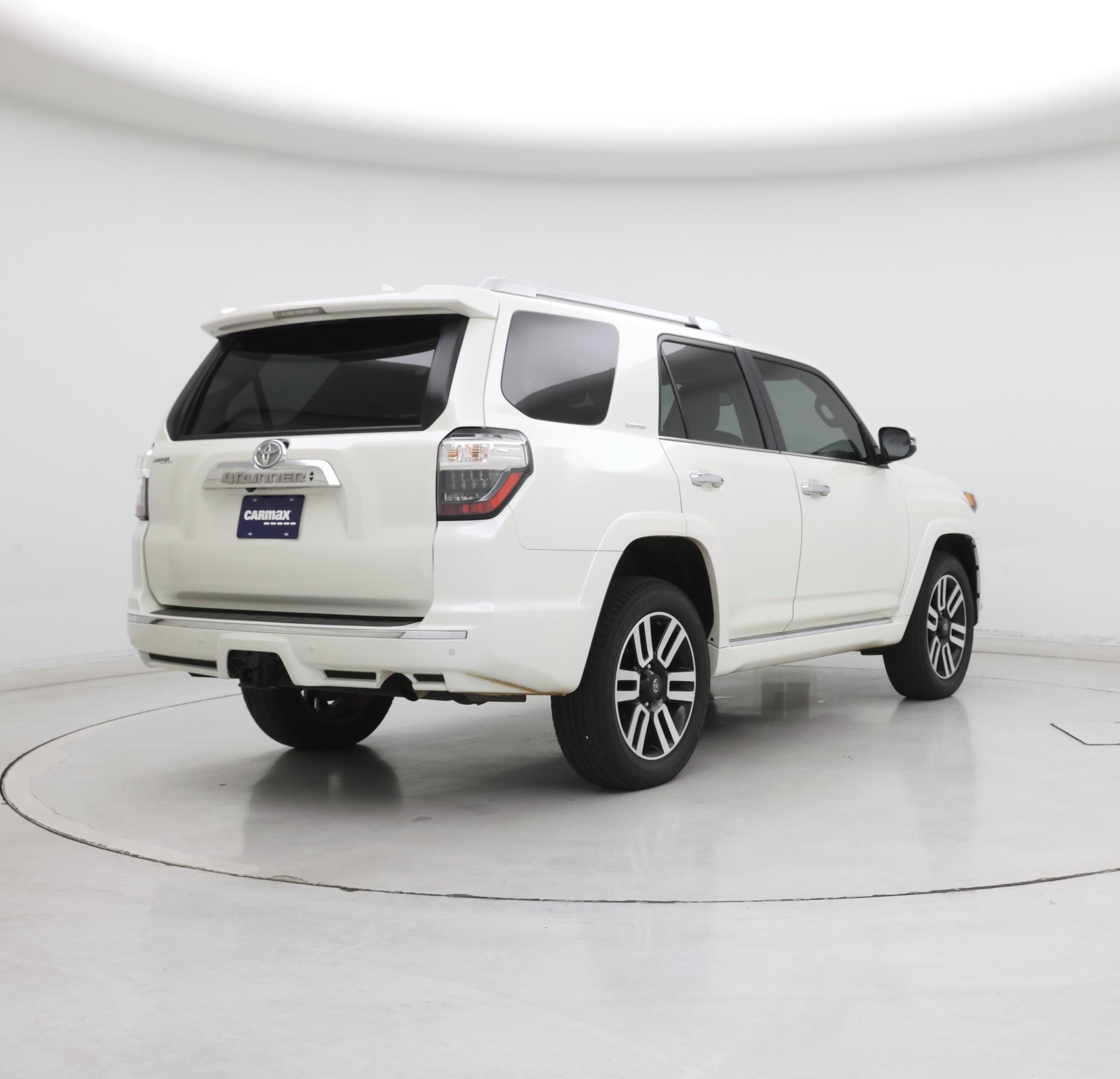 Thumbnail: 2022 Toyota 4Runner - 8