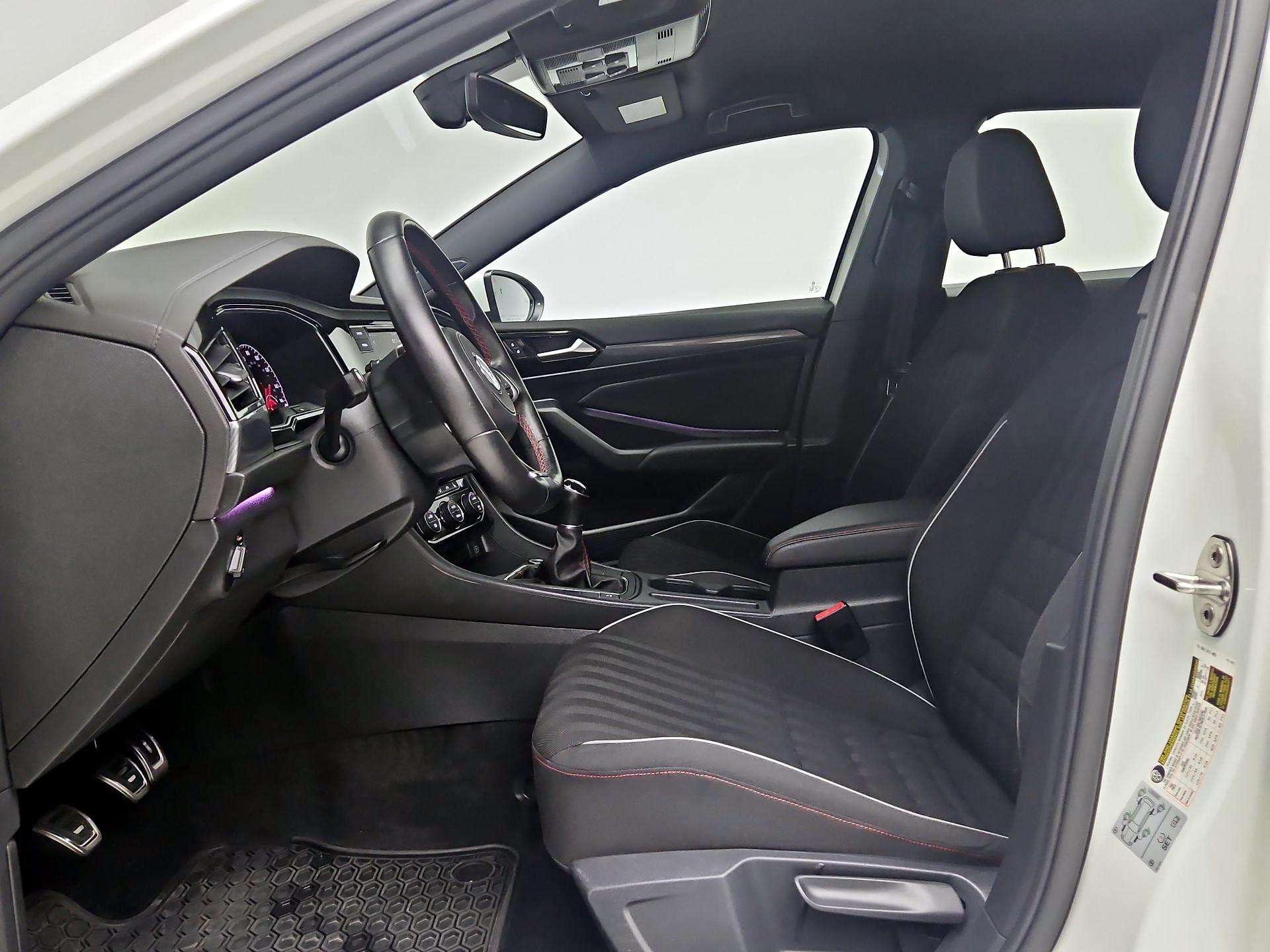 Thumbnail: 2019 Volkswagen Jetta - 11