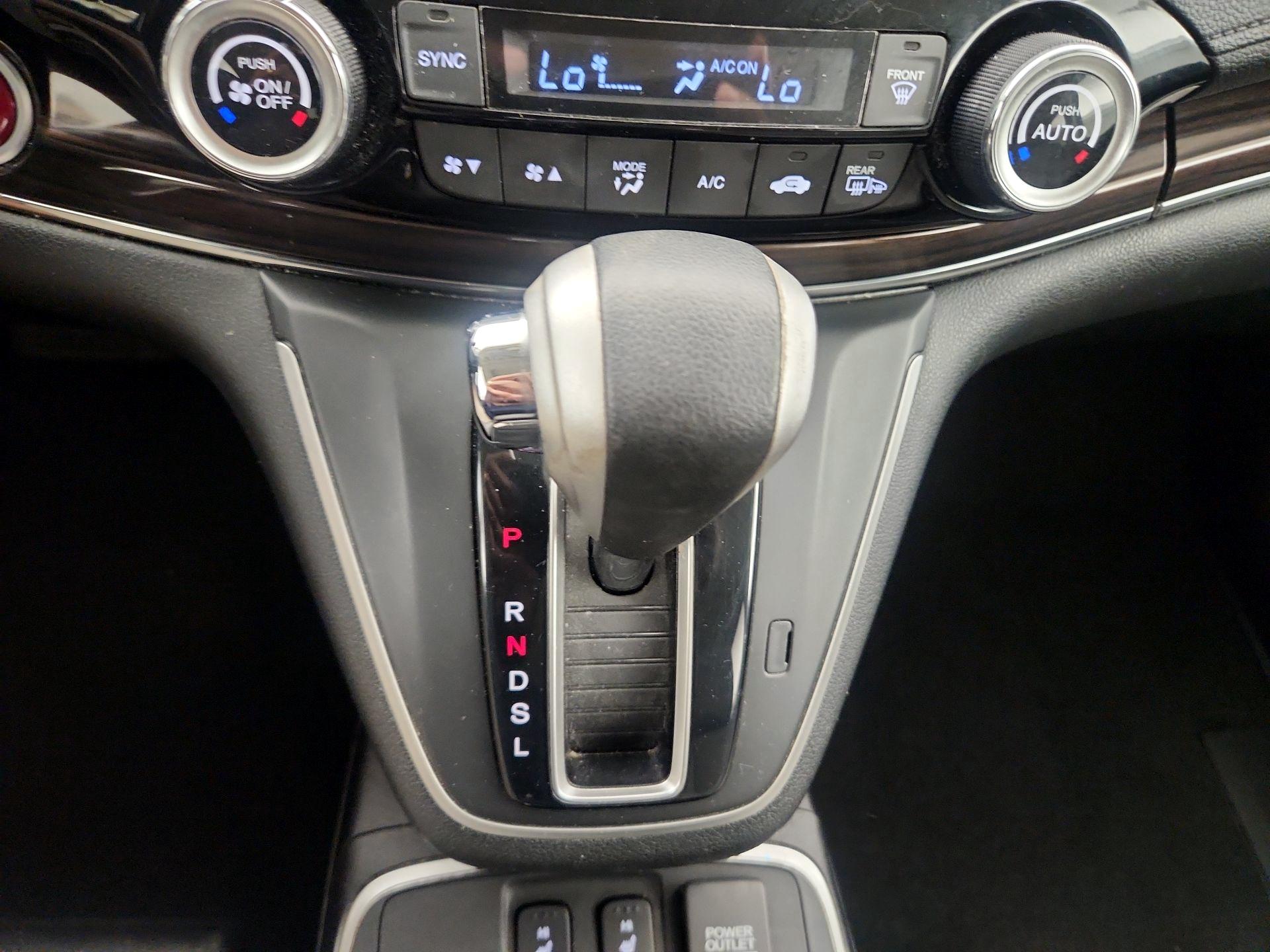 Thumbnail: 2016 Honda CR-V - 17