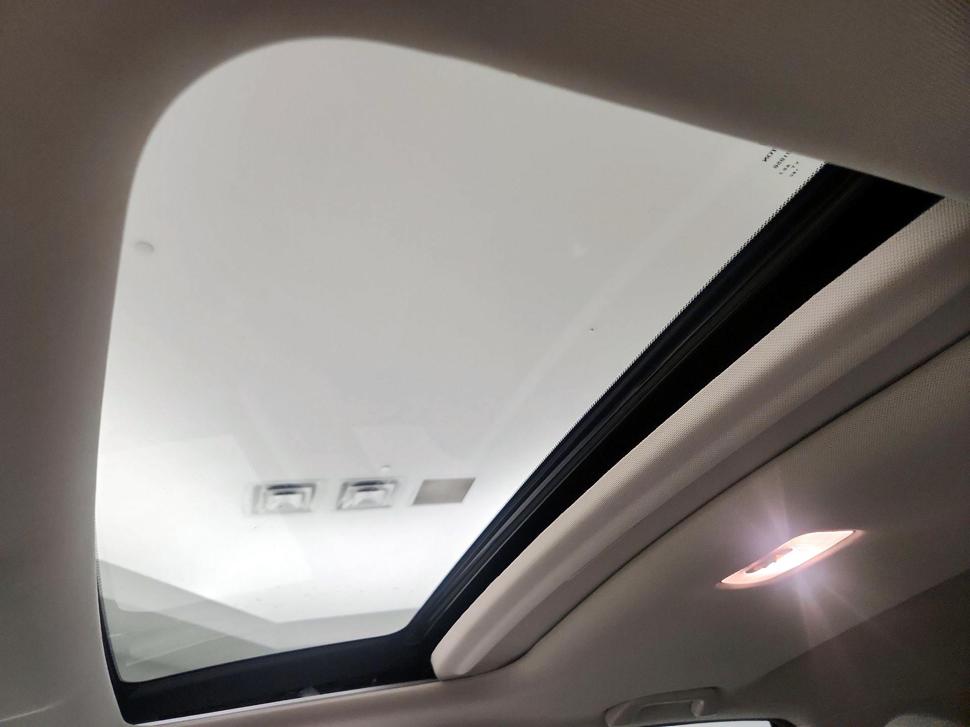 Thumbnail: 2016 Honda CR-V - 19